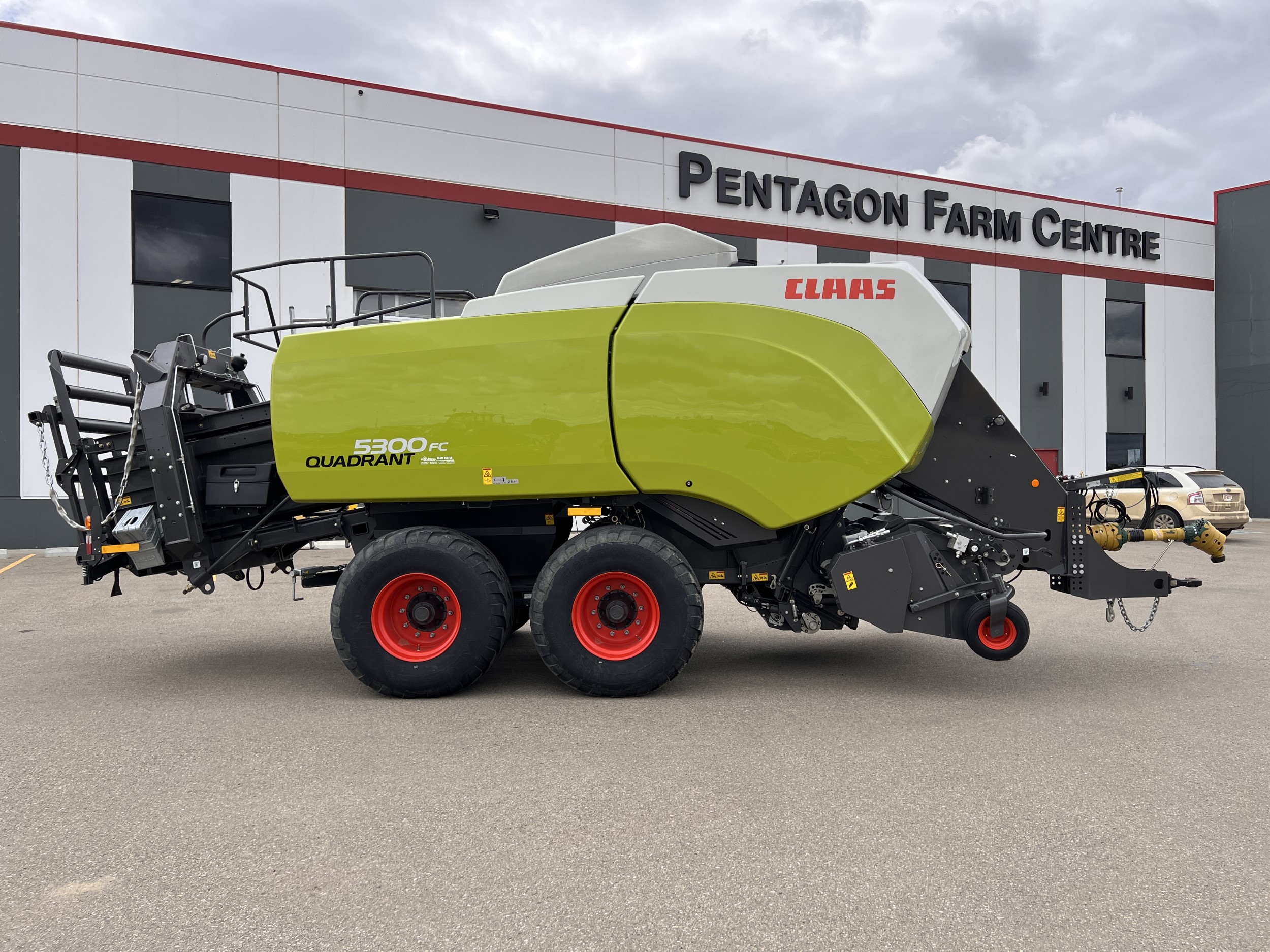 2020 CLAAS 5300FC Baler/Square