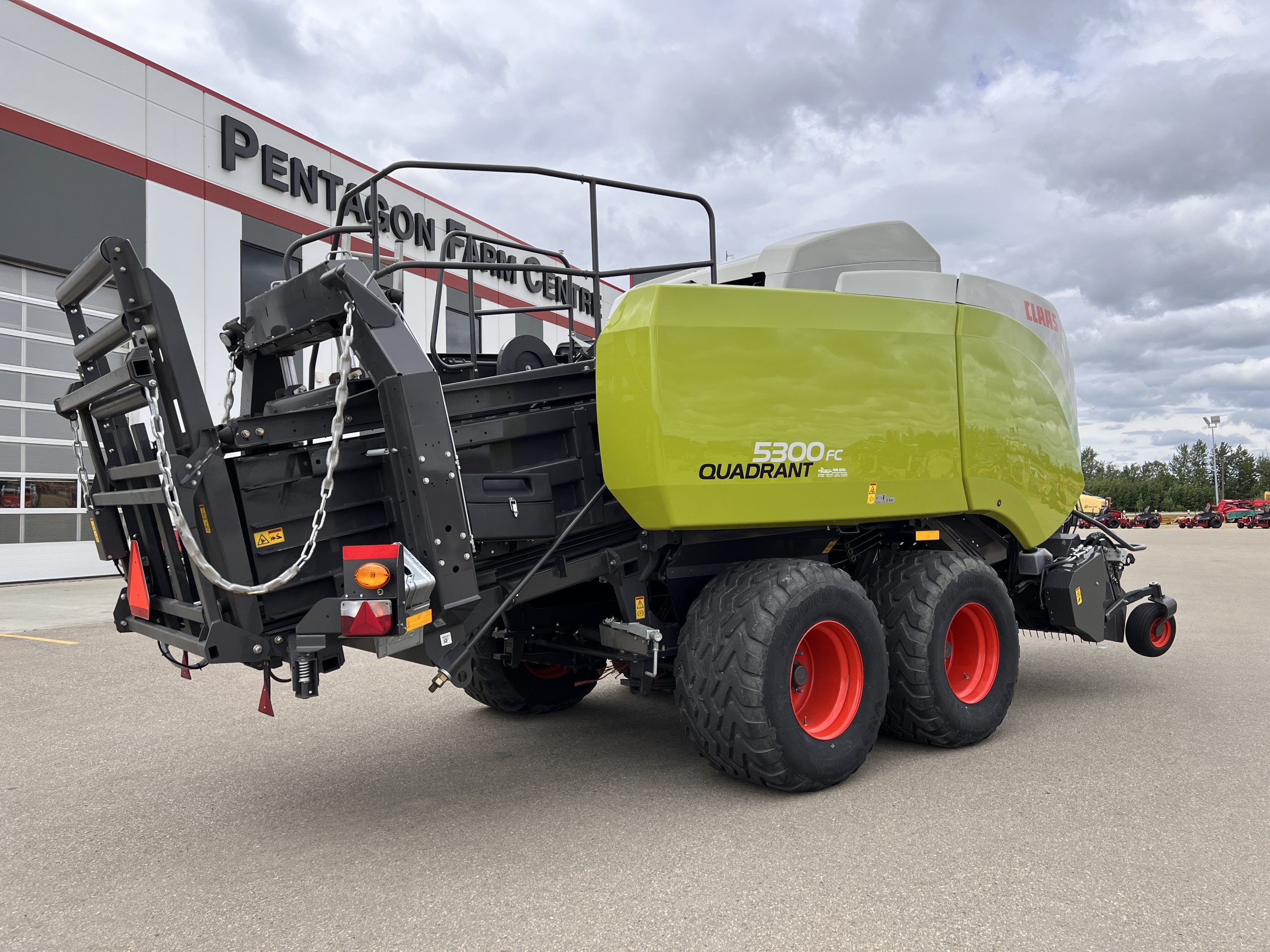 2020 CLAAS 5300FC Baler/Square