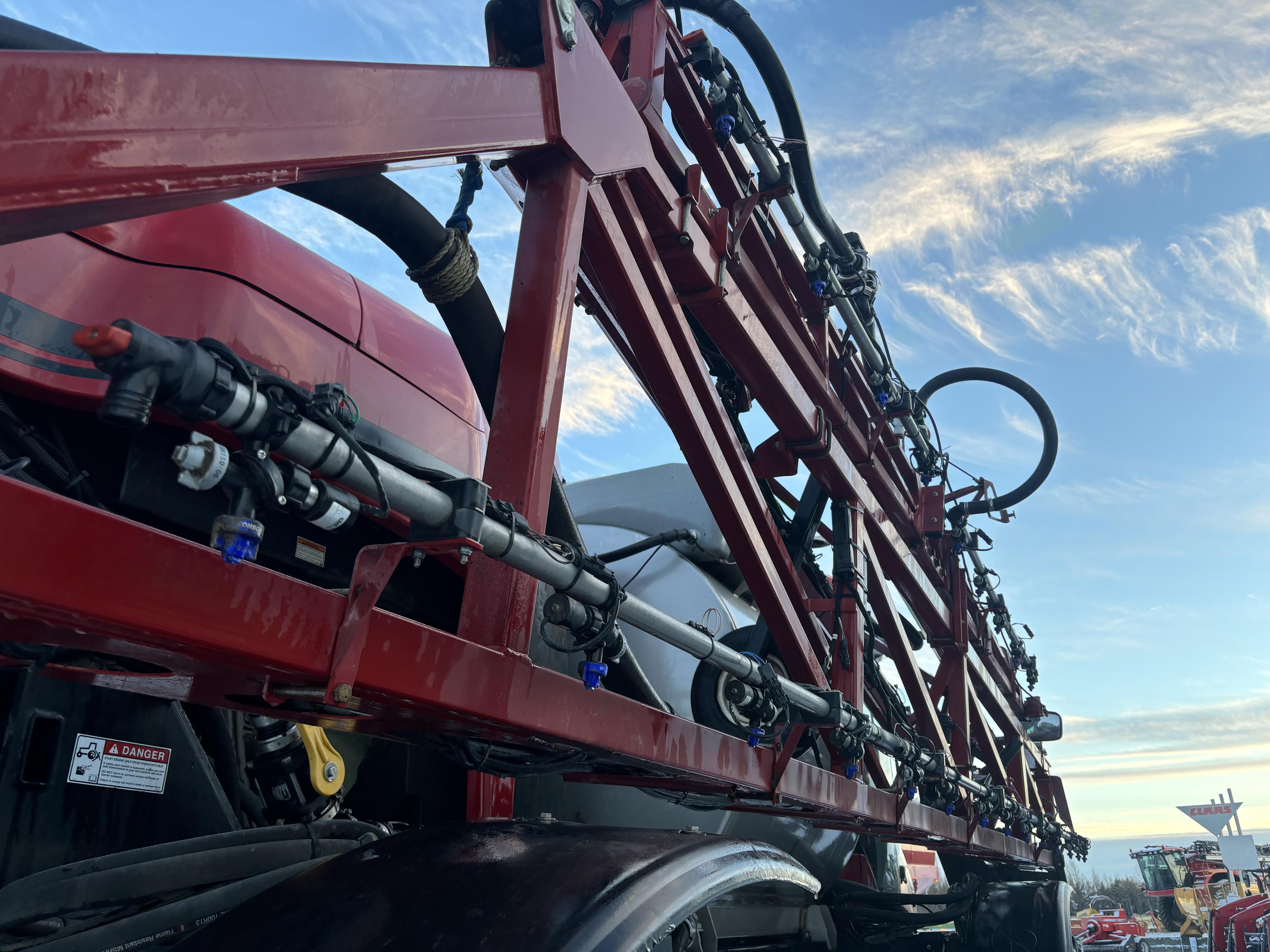 2015 Case IH Patriot 4440 Sprayer/High Clearance