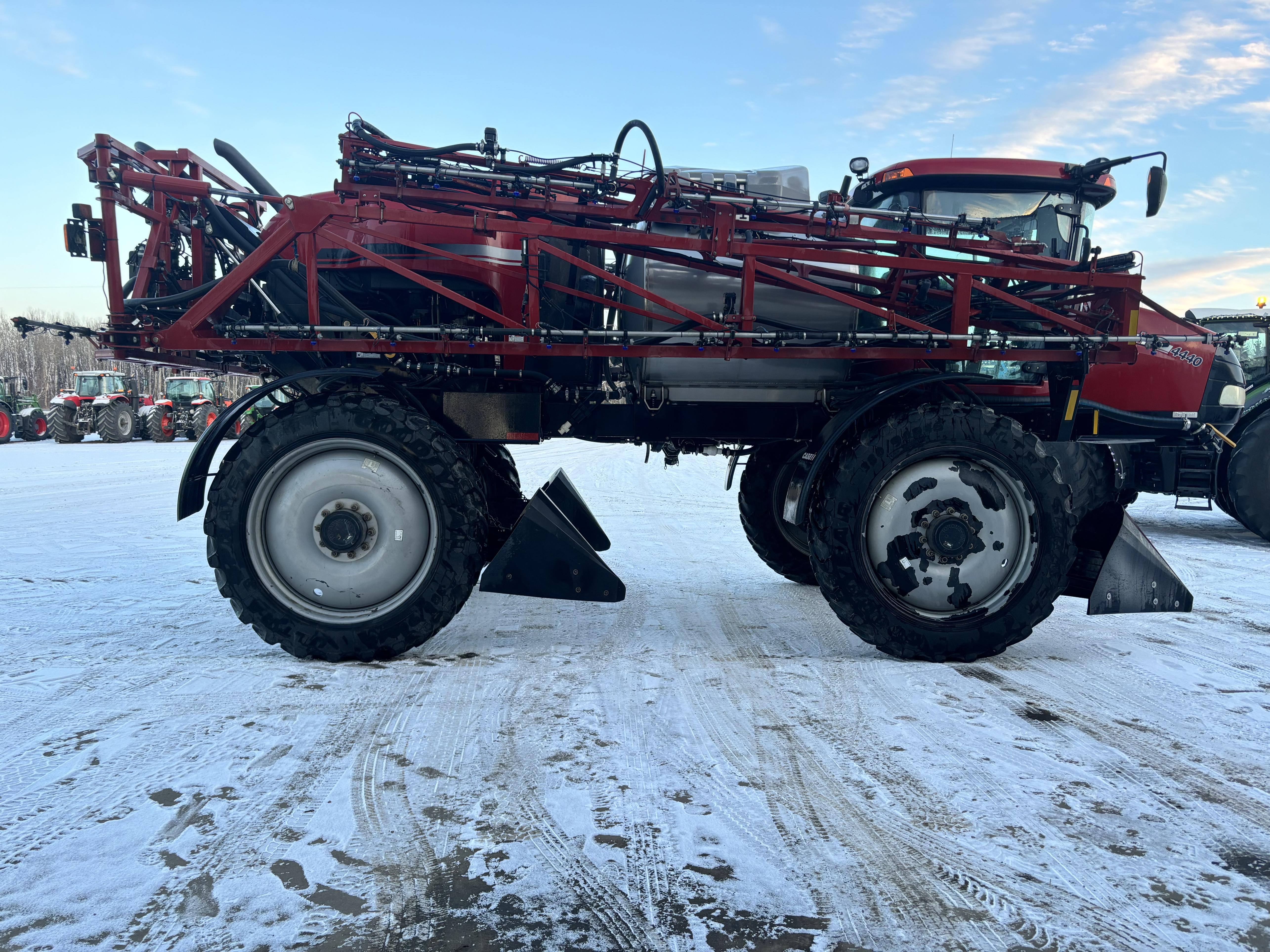 2015 Case IH Patriot 4440 Sprayer/High Clearance