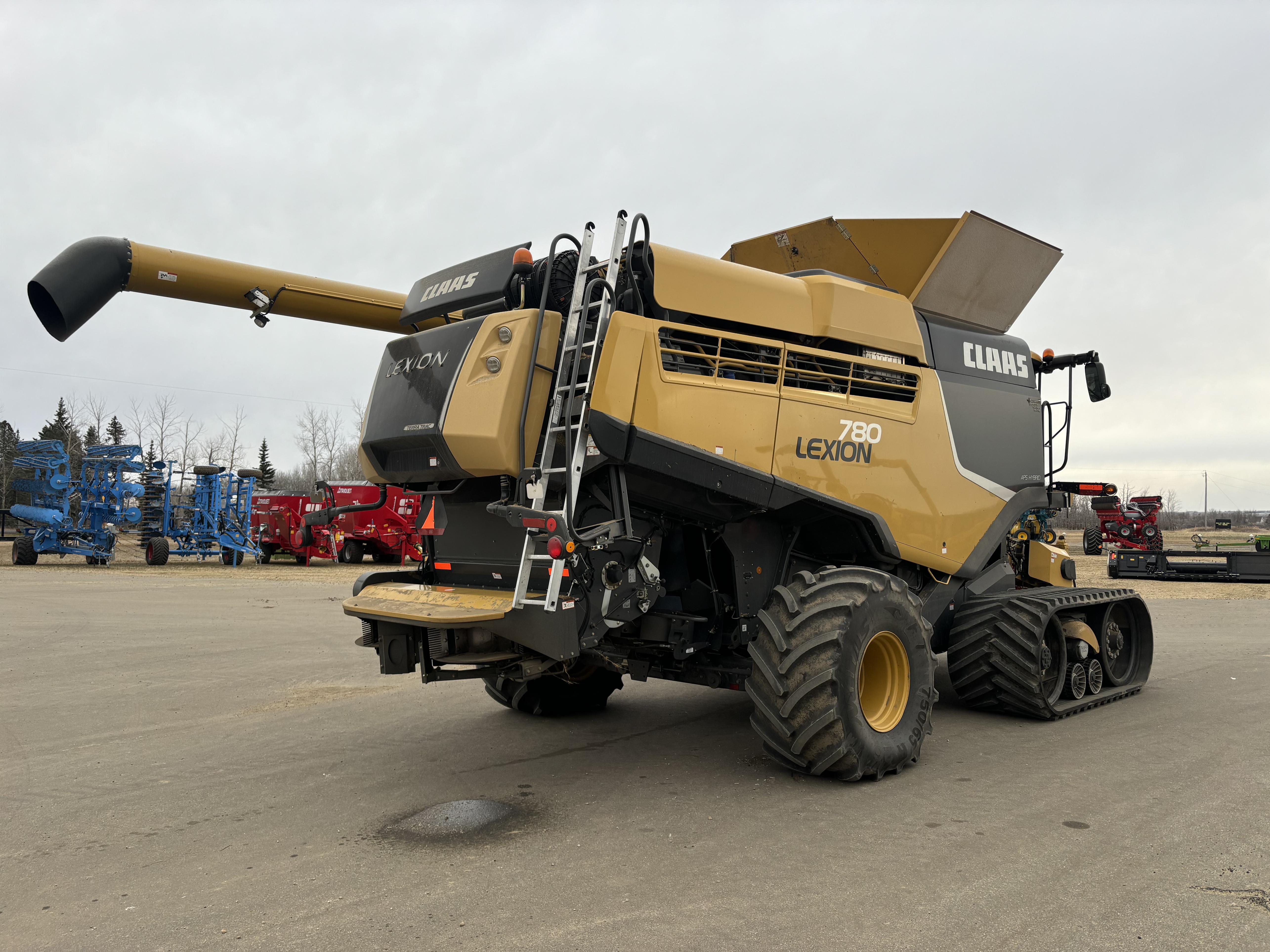 2017 CLAAS 780TT Combine