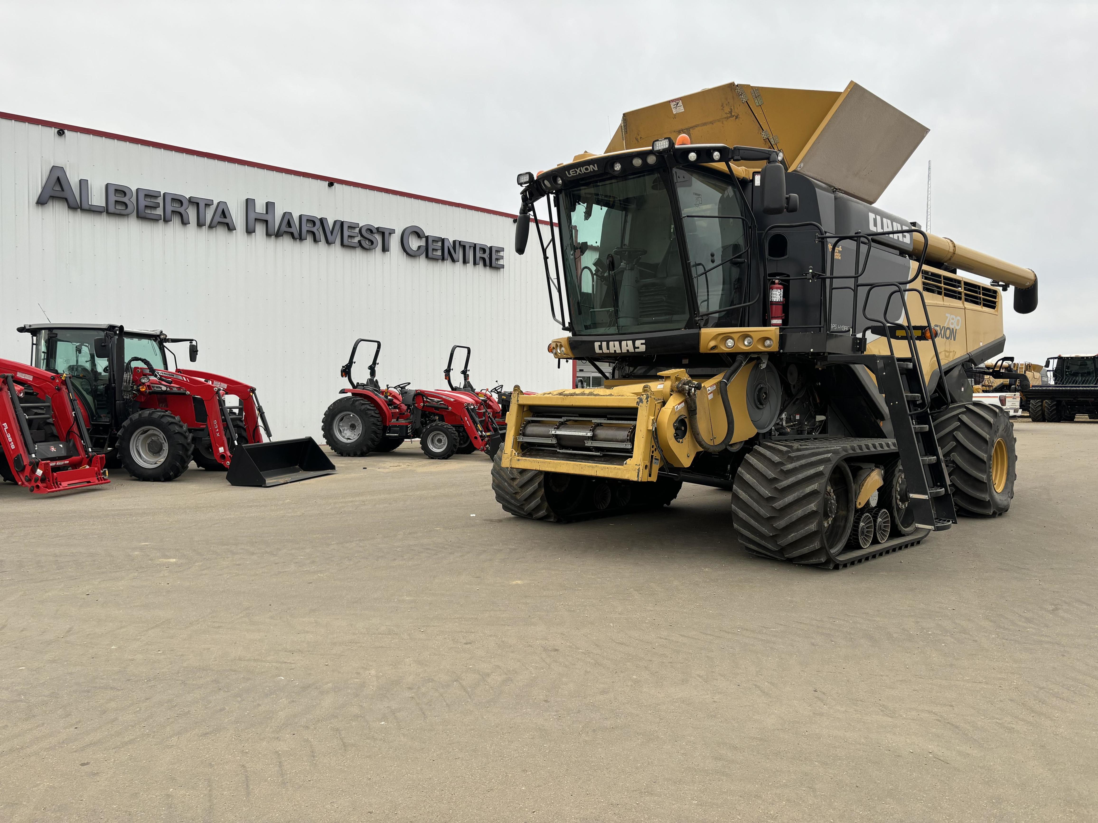 2017 CLAAS 780TT Combine