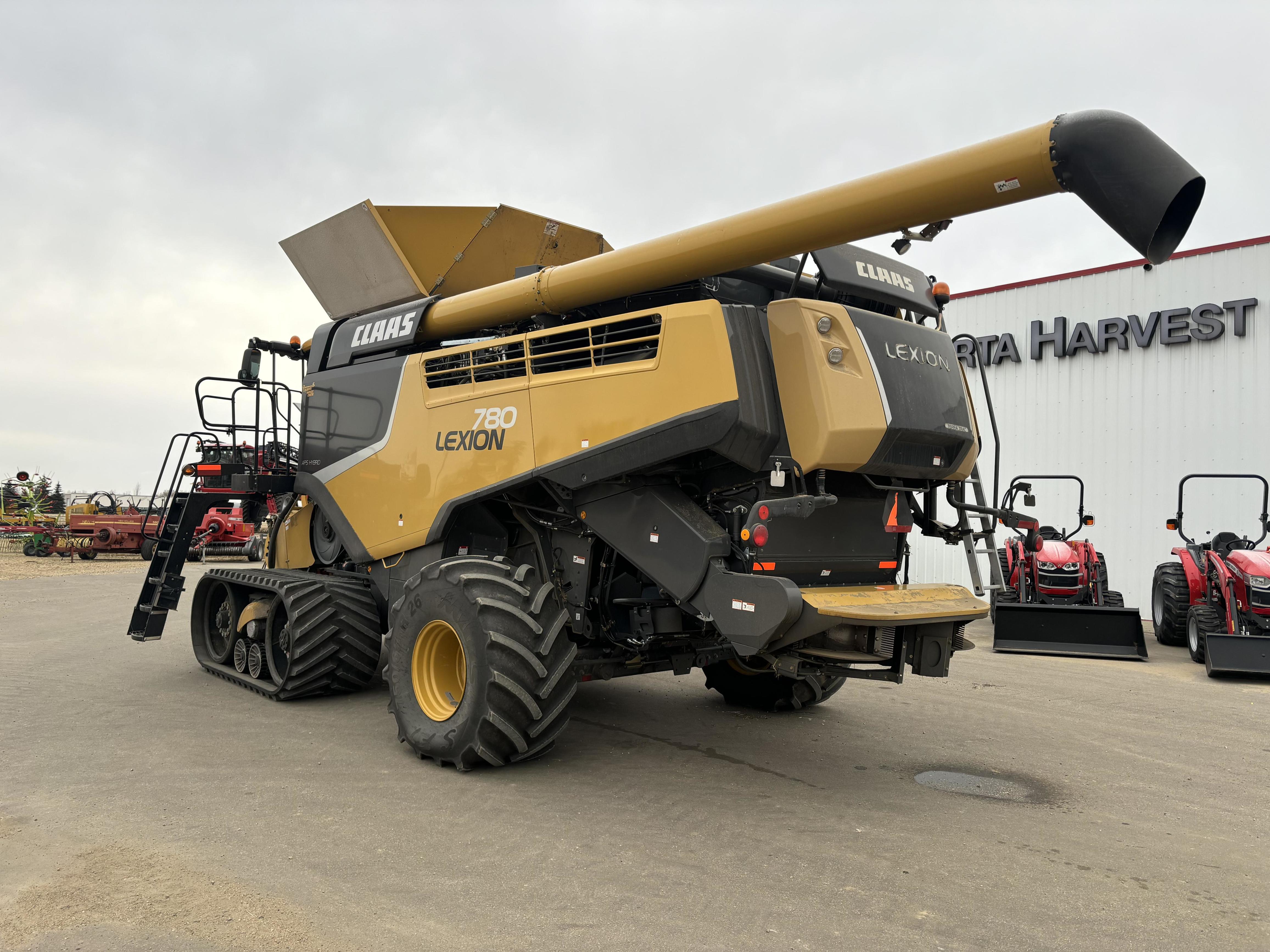 2017 CLAAS 780TT Combine