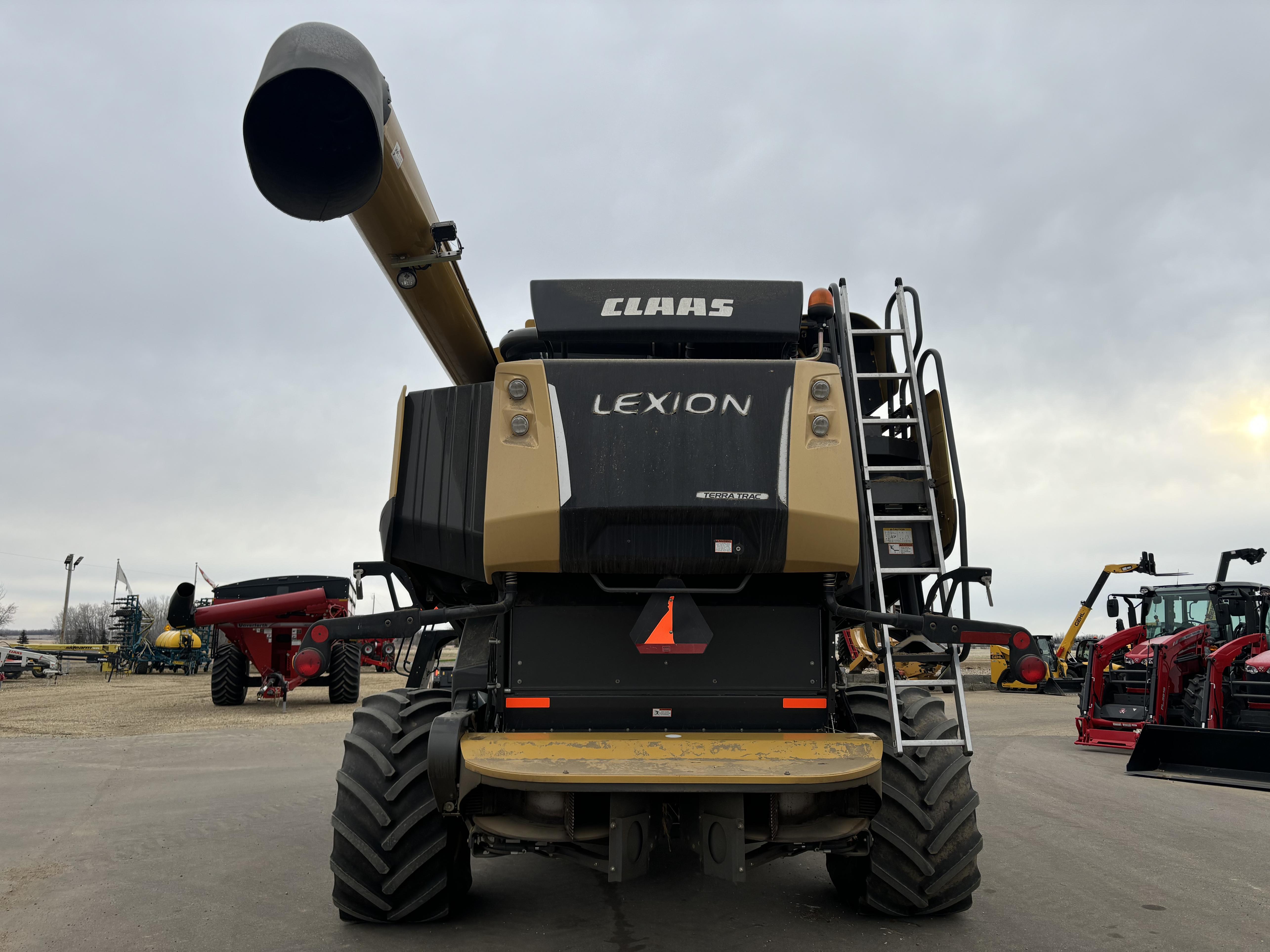 2017 CLAAS 780TT Combine