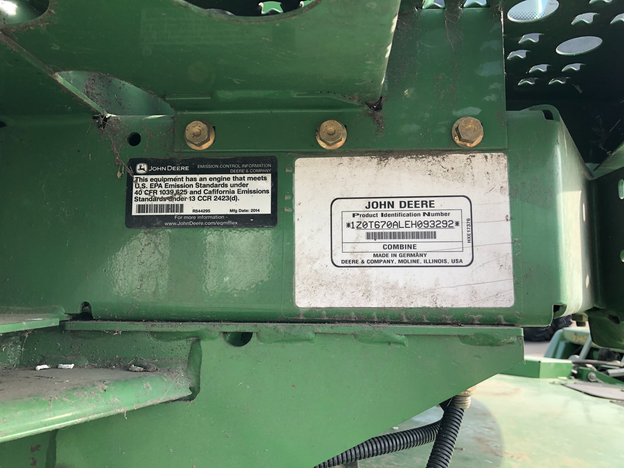 2014 John Deere T670 Combine