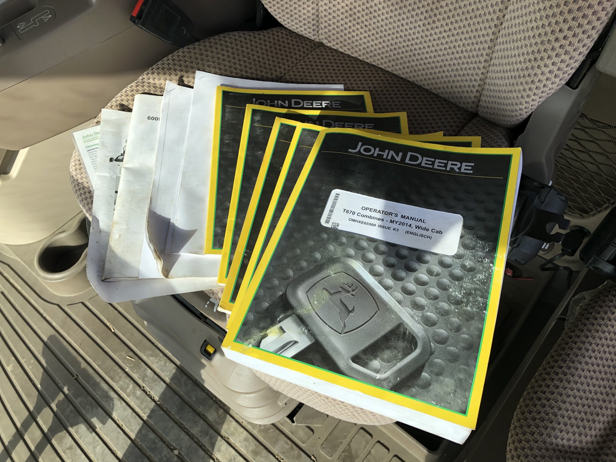 2014 John Deere T670 Combine