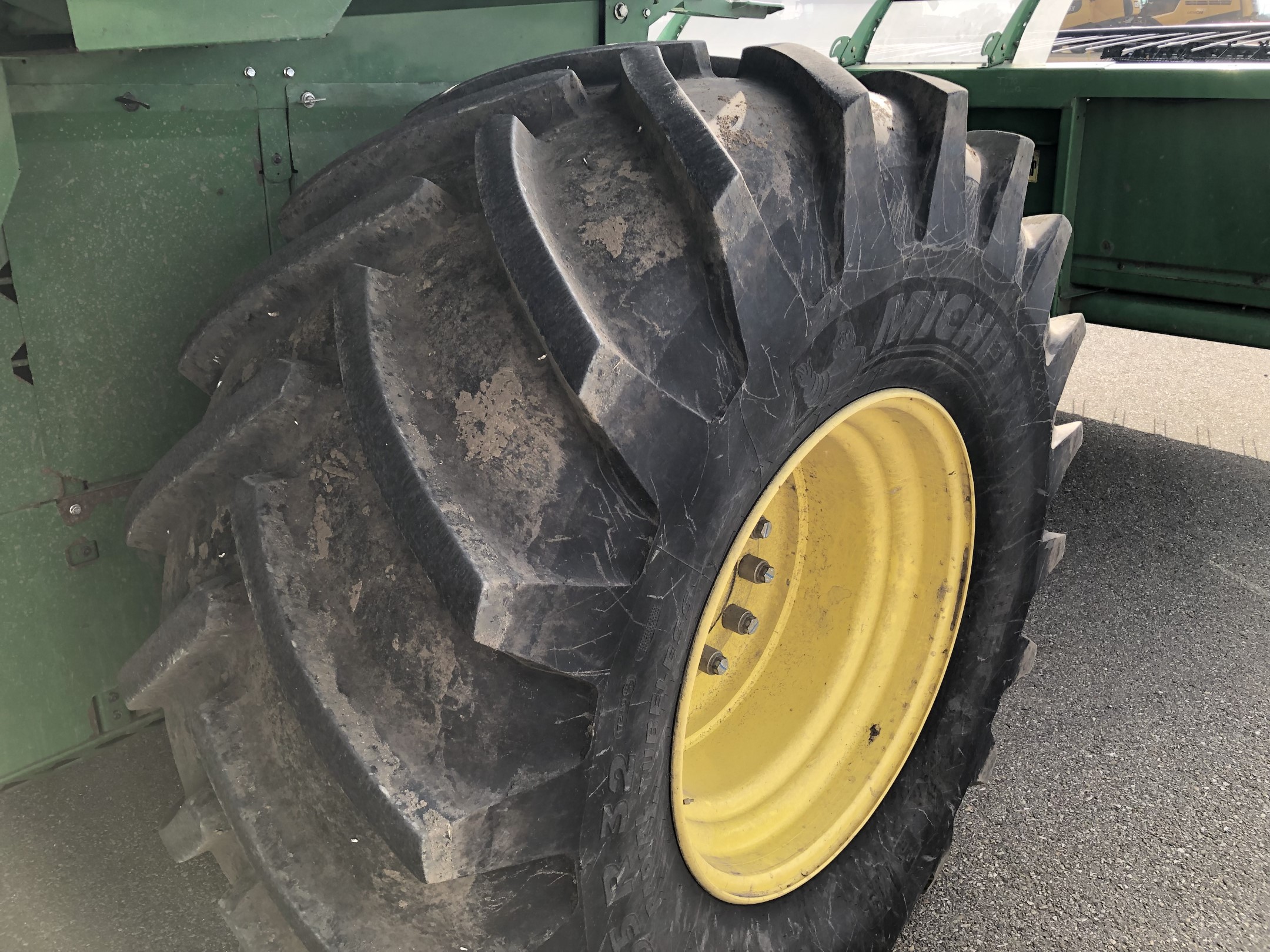2014 John Deere T670 Combine
