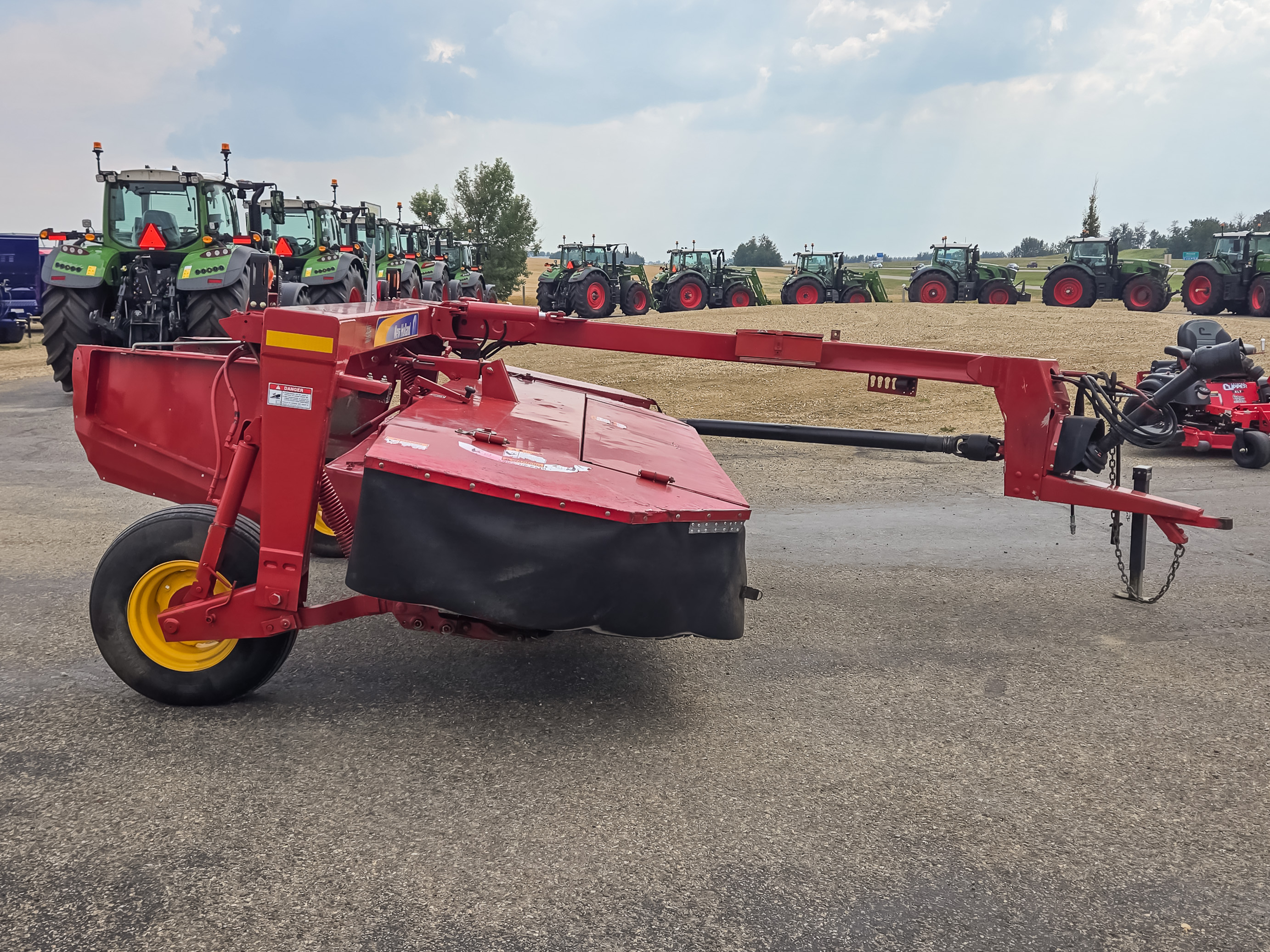 2009 New Holland H7230 Mower Conditioner