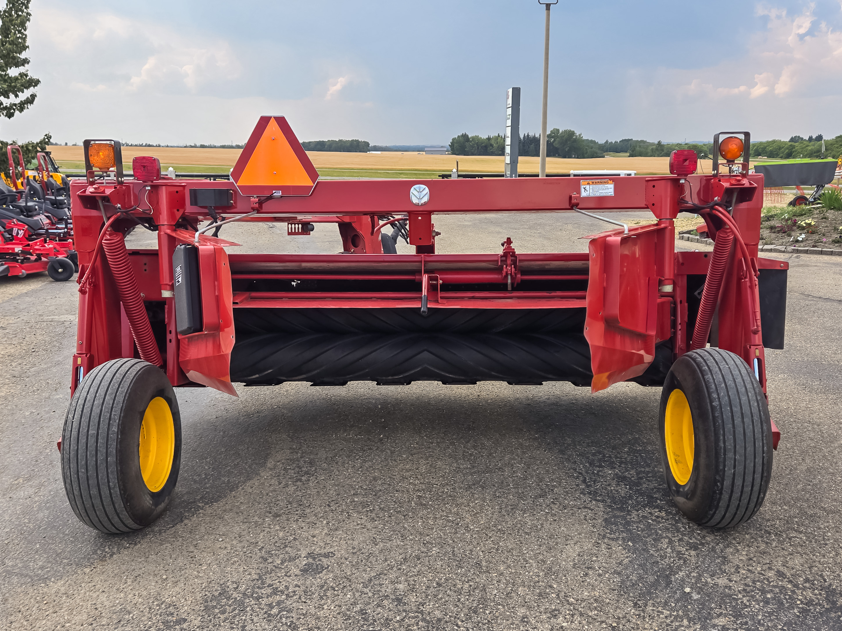 2009 New Holland H7230 Mower Conditioner