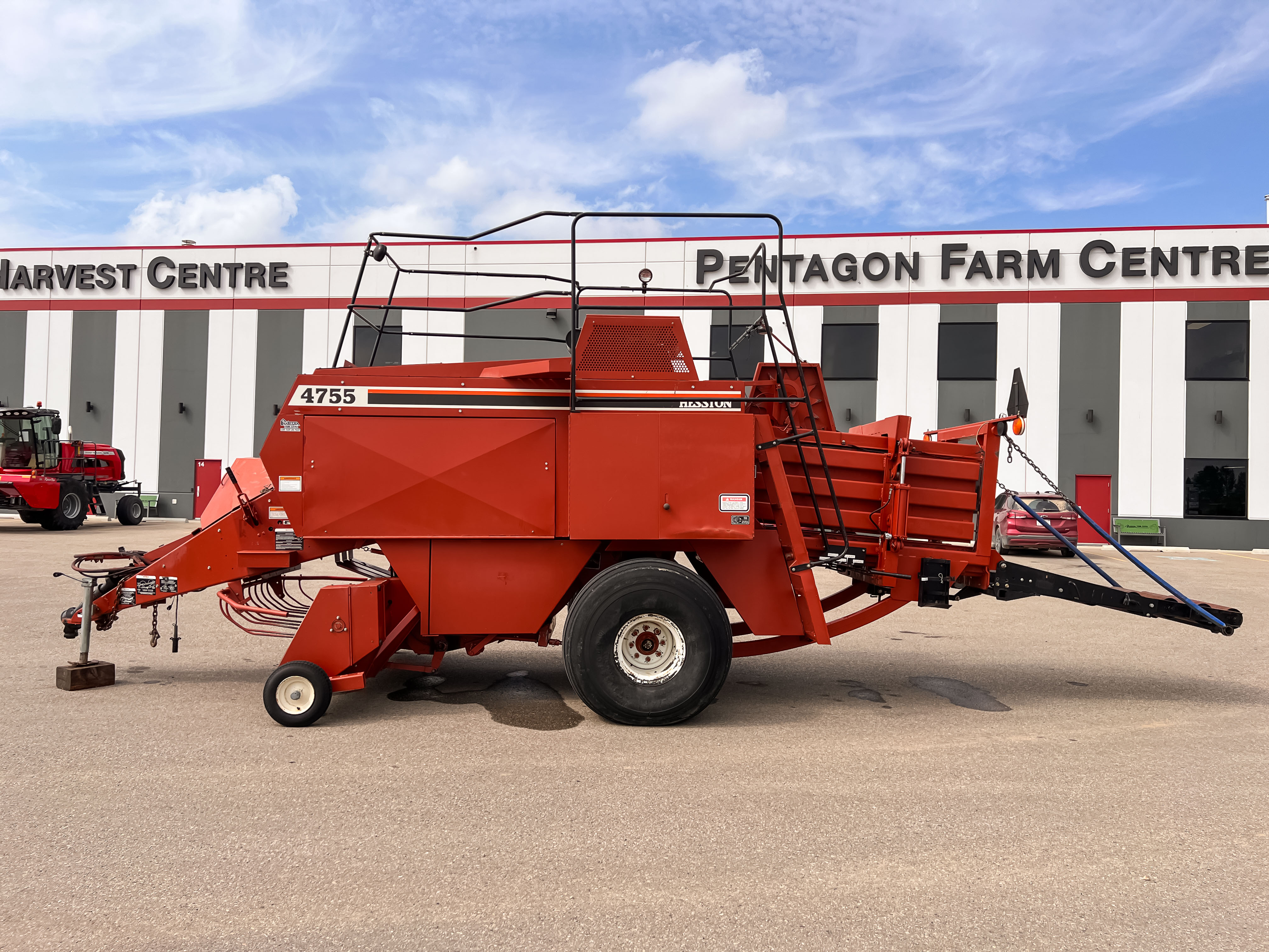 1996 AGCO Hesston 4755 Baler/Square