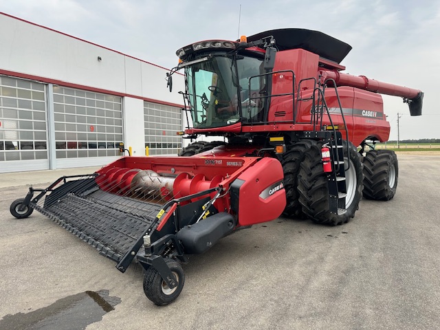 2014 Case IH 8230 Combine