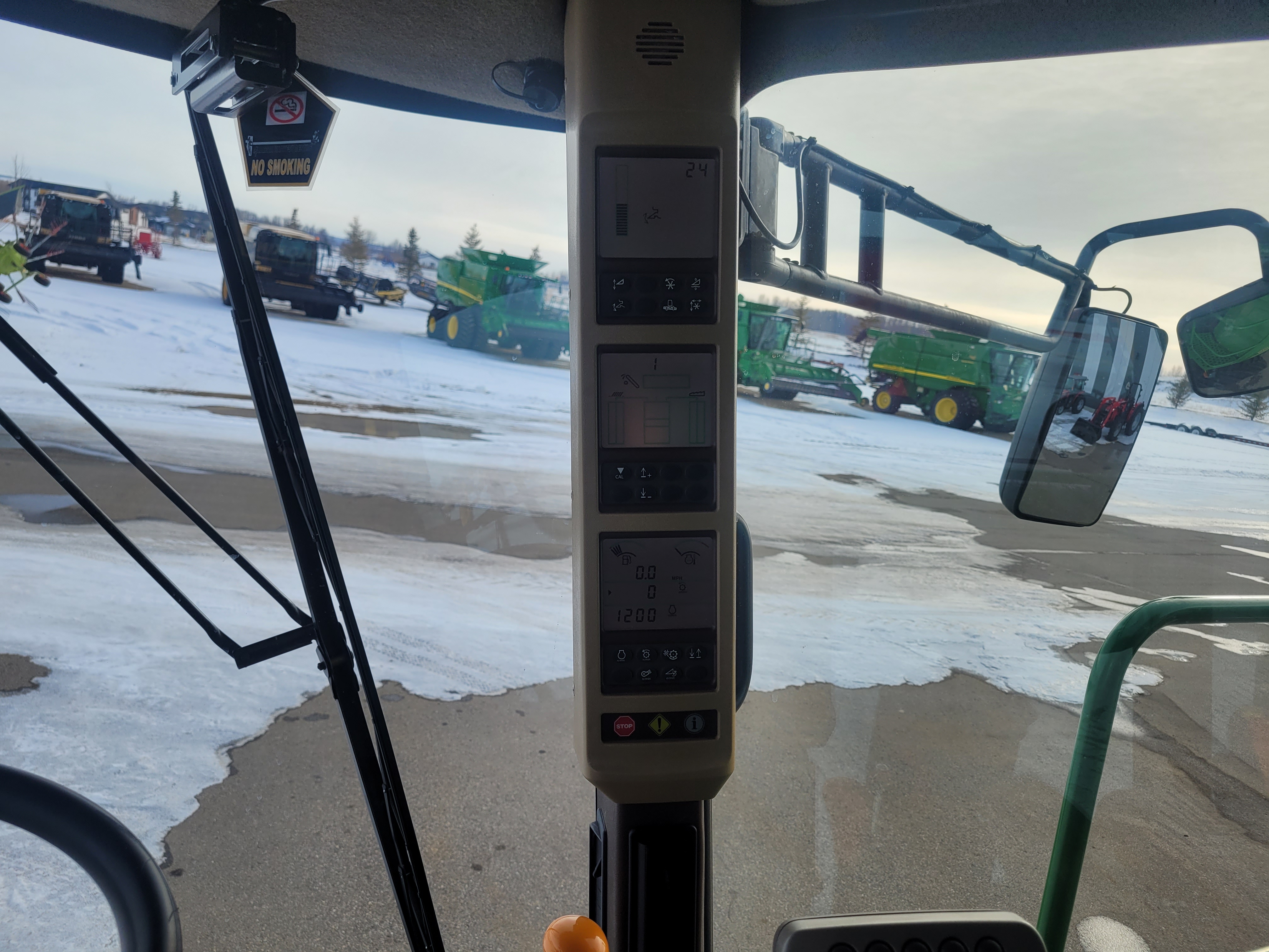 2009 John Deere T670 Combine