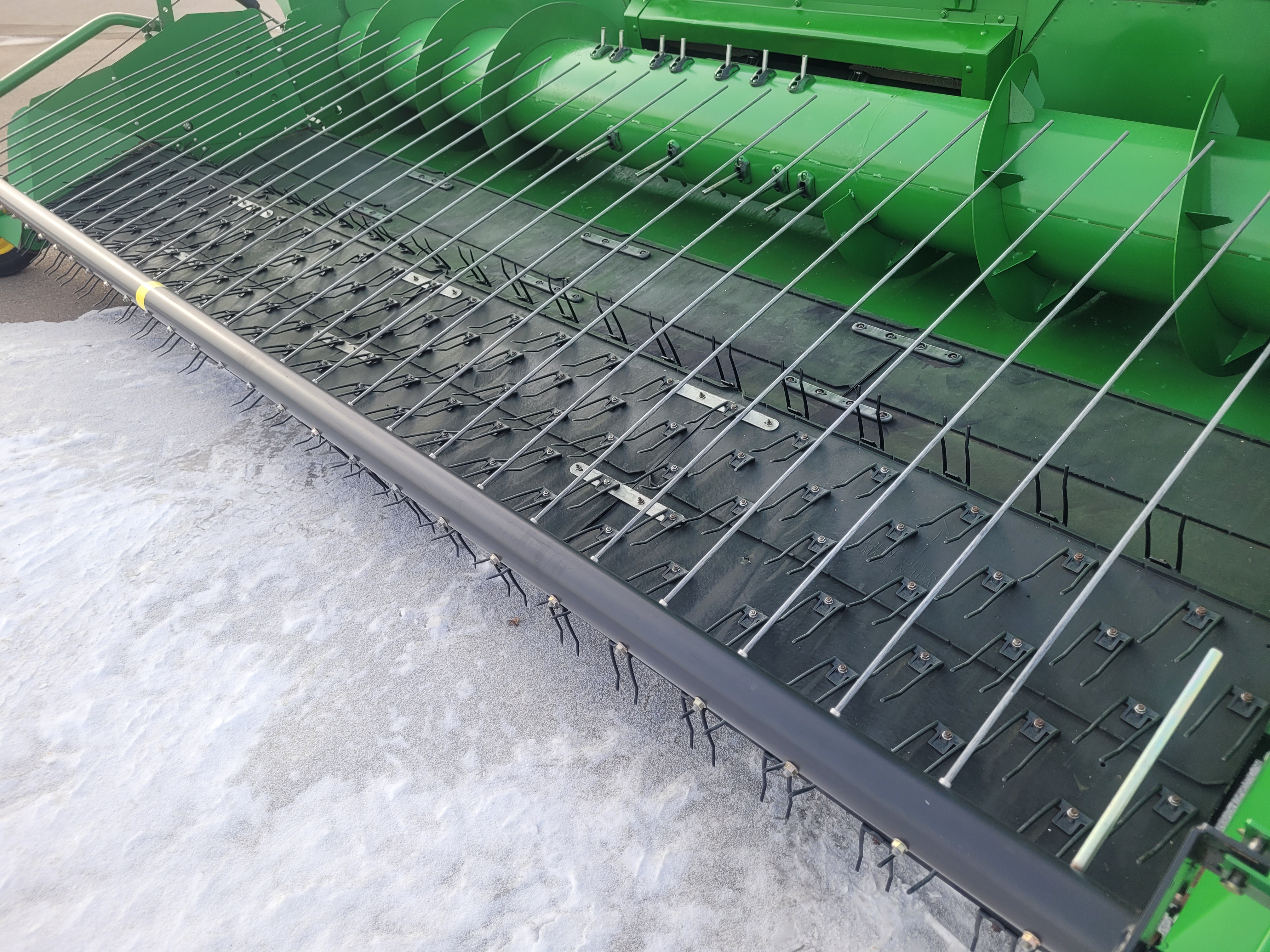 2009 John Deere T670 Combine