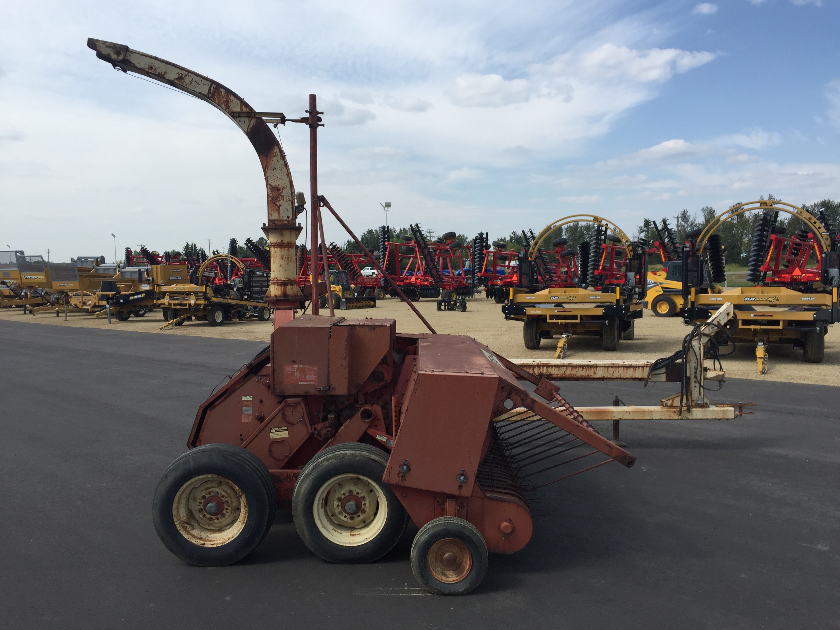 1983 Gehl 1250 Forage Harvester