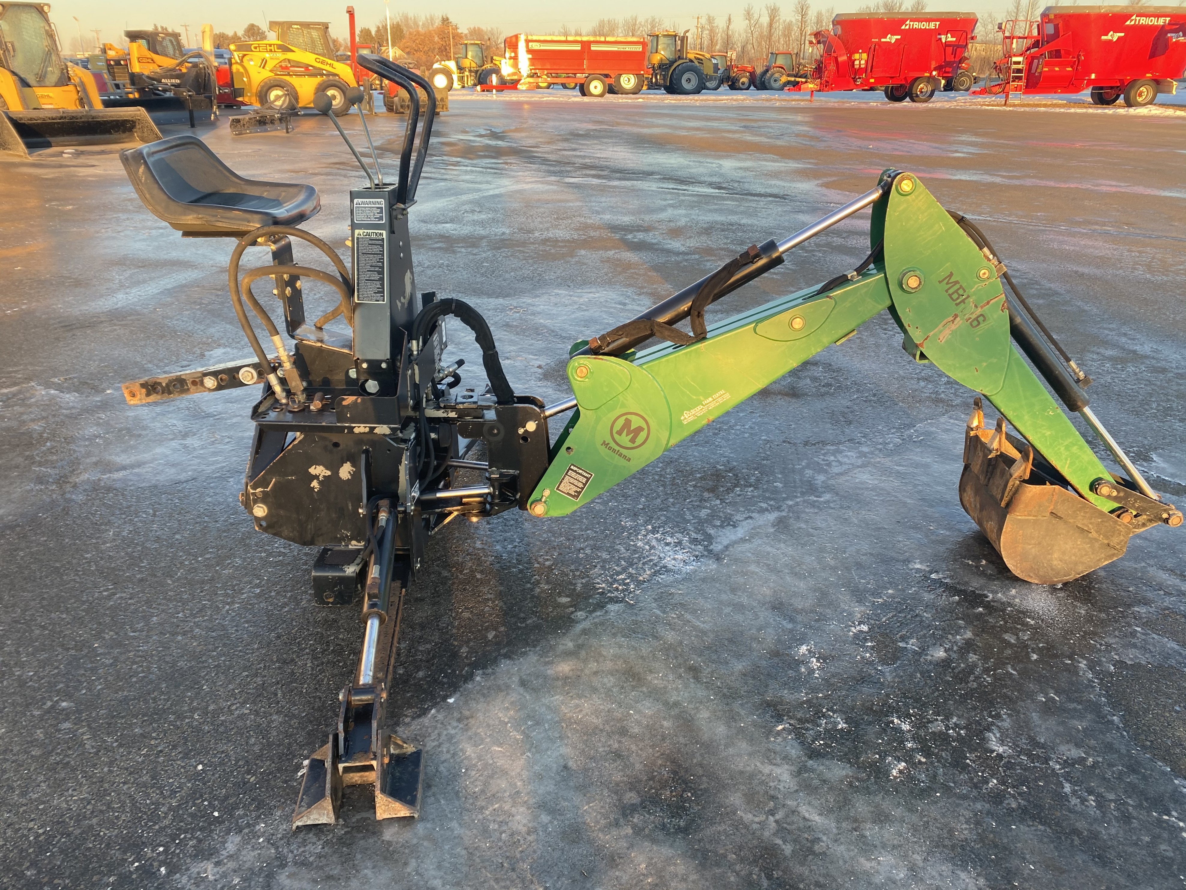 2008 Montana MBH76 Backhoe