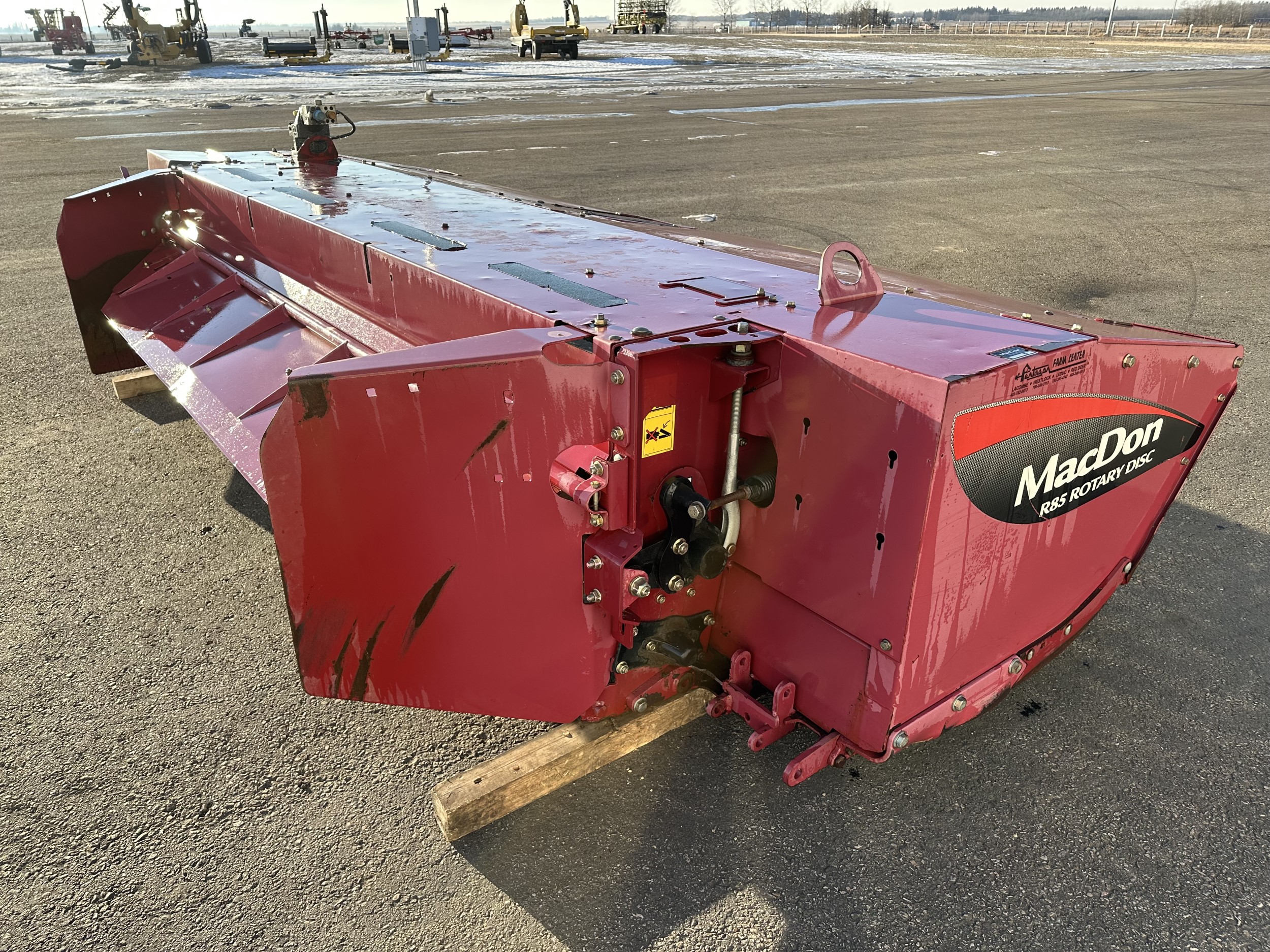 2013 MacDon R85 Mower Conditioner