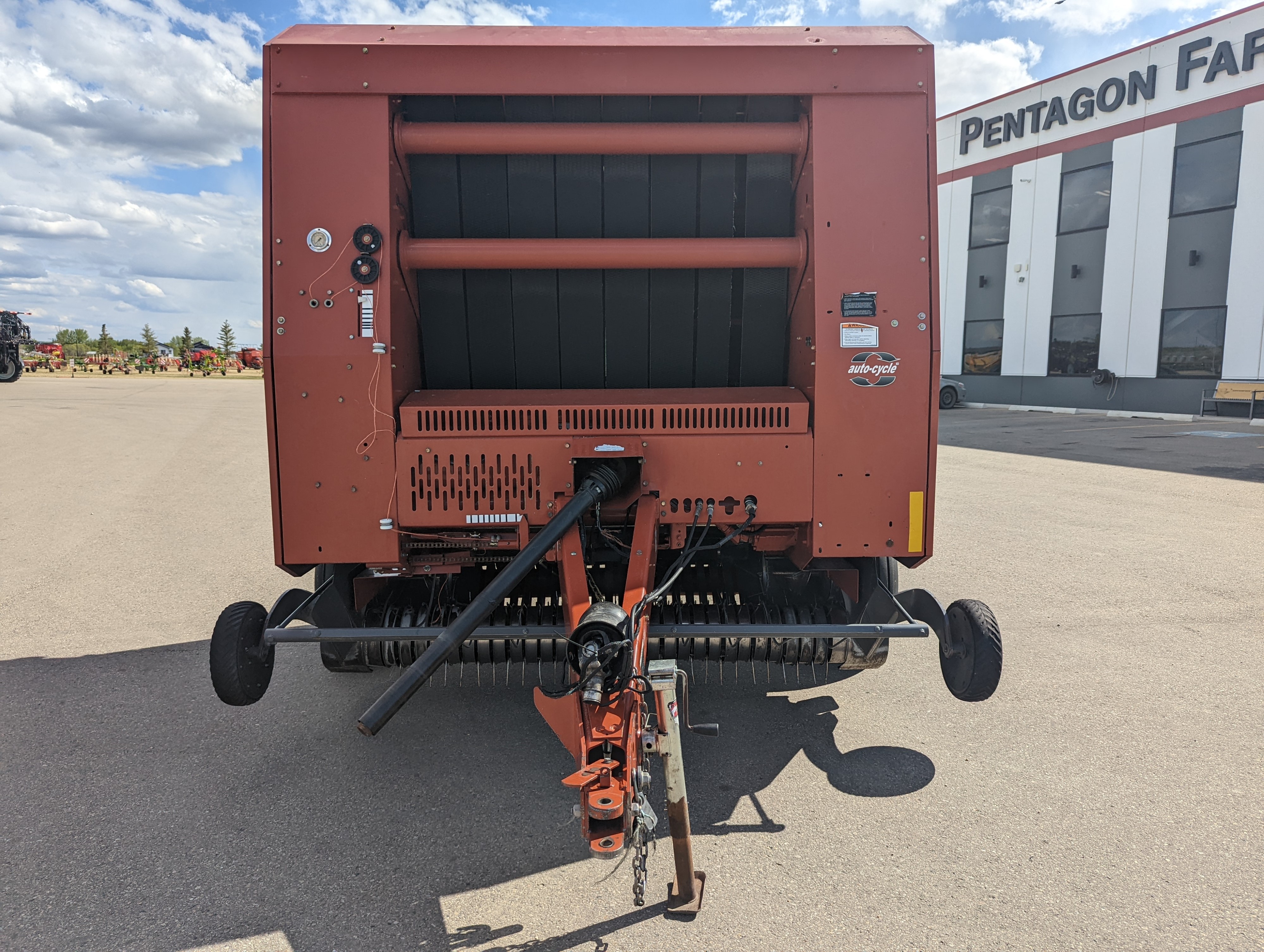 2008 AGCO Hesston 5556A Baler/Round