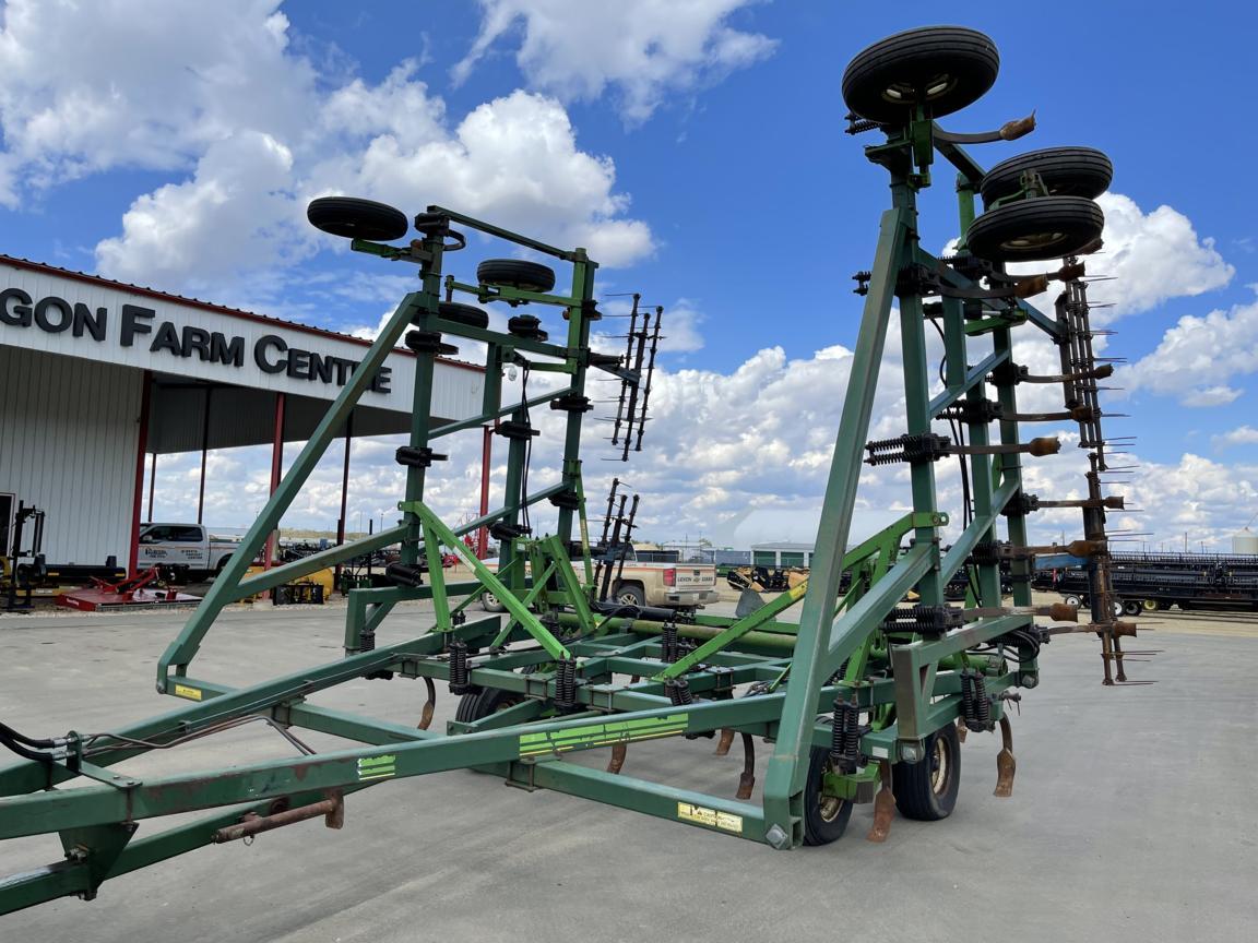 Co-op Implements 36' Chisel Plow