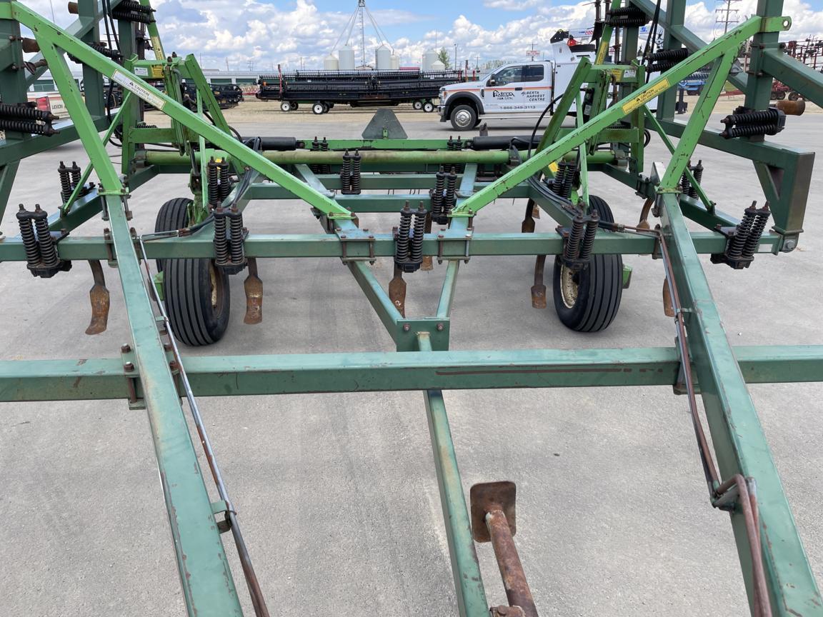 Co-op Implements 36' Chisel Plow