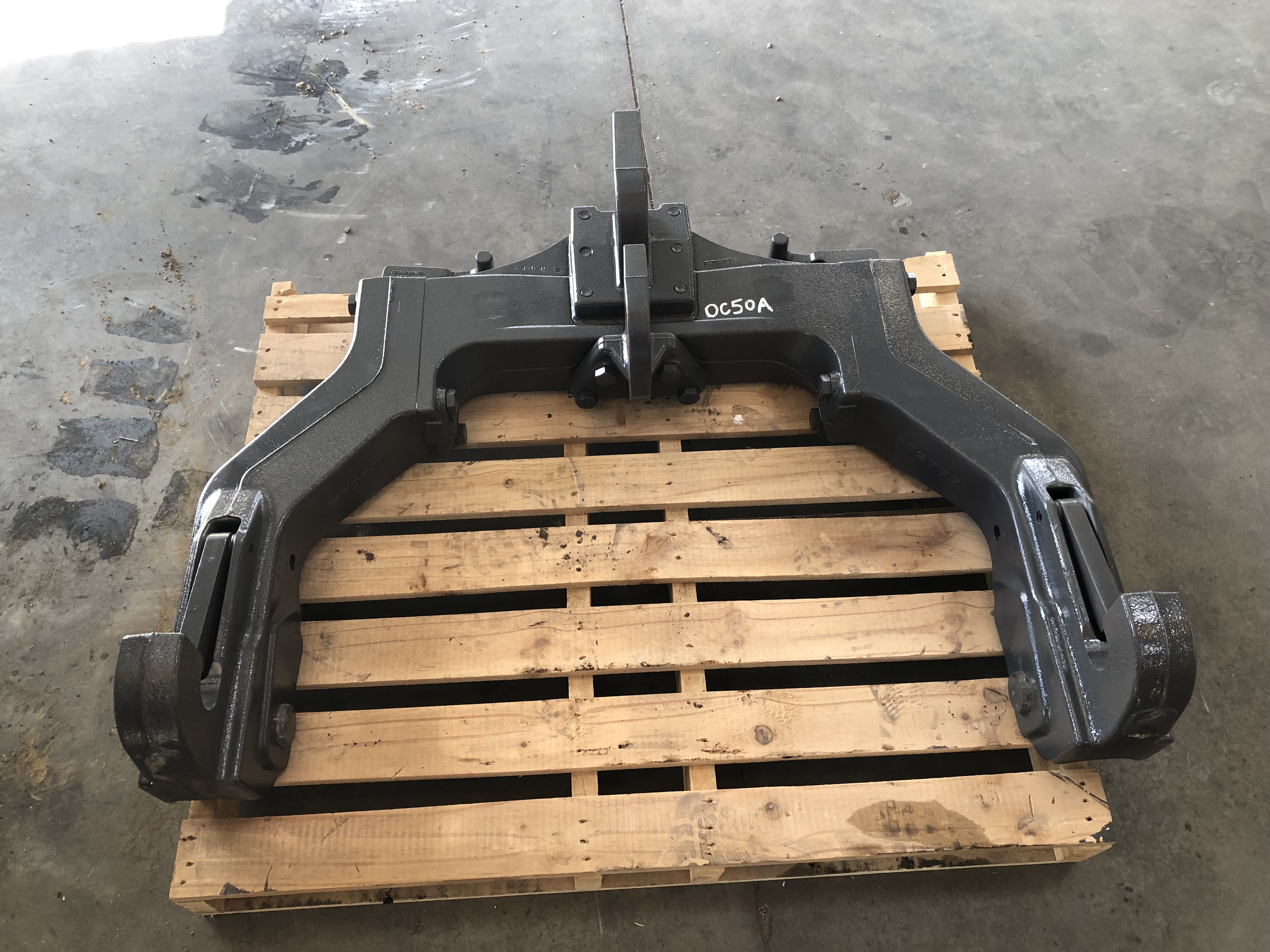 2019 AGCO CAT 4N Hitch