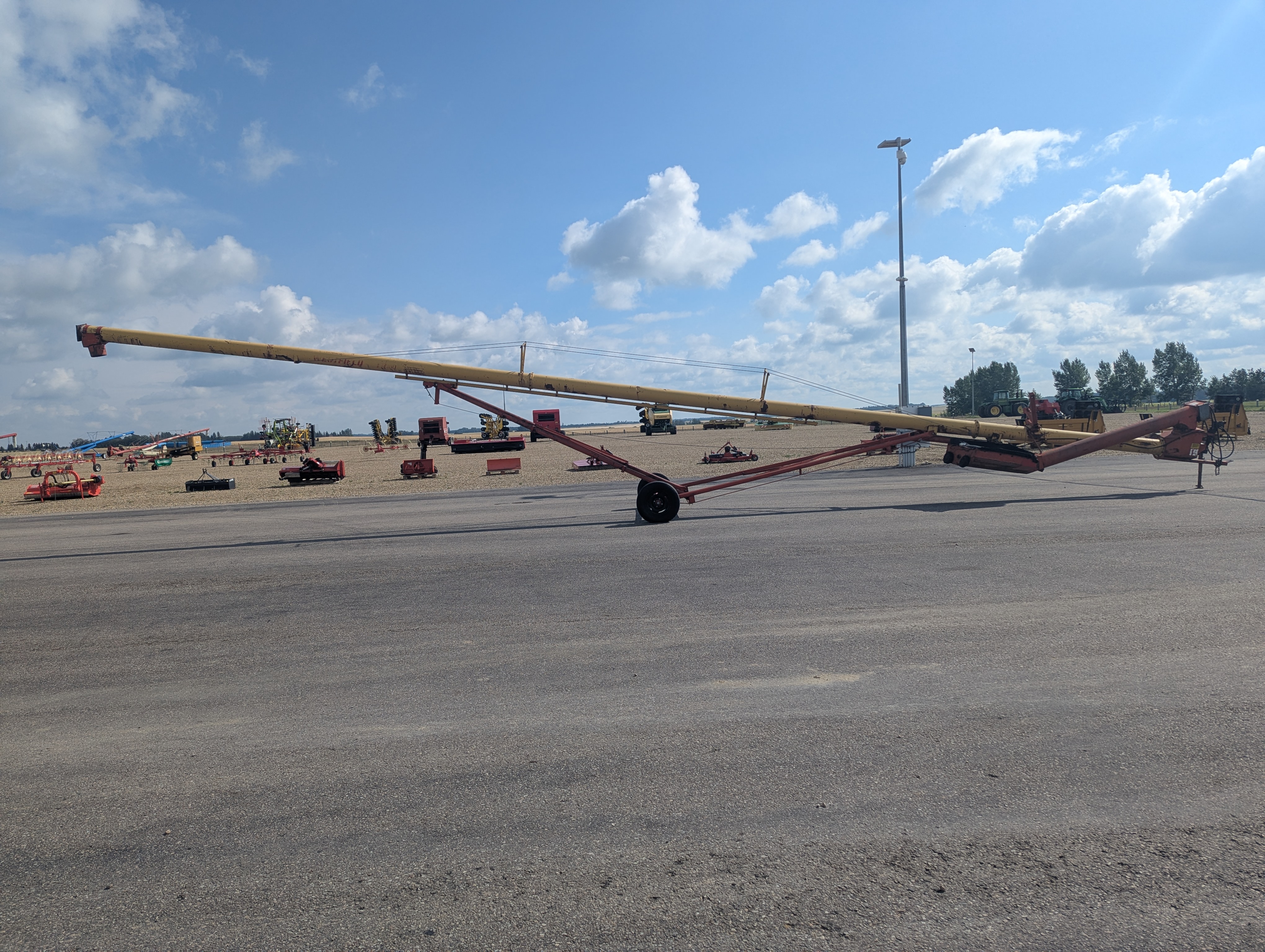 Westfield 10X61 Grain Auger