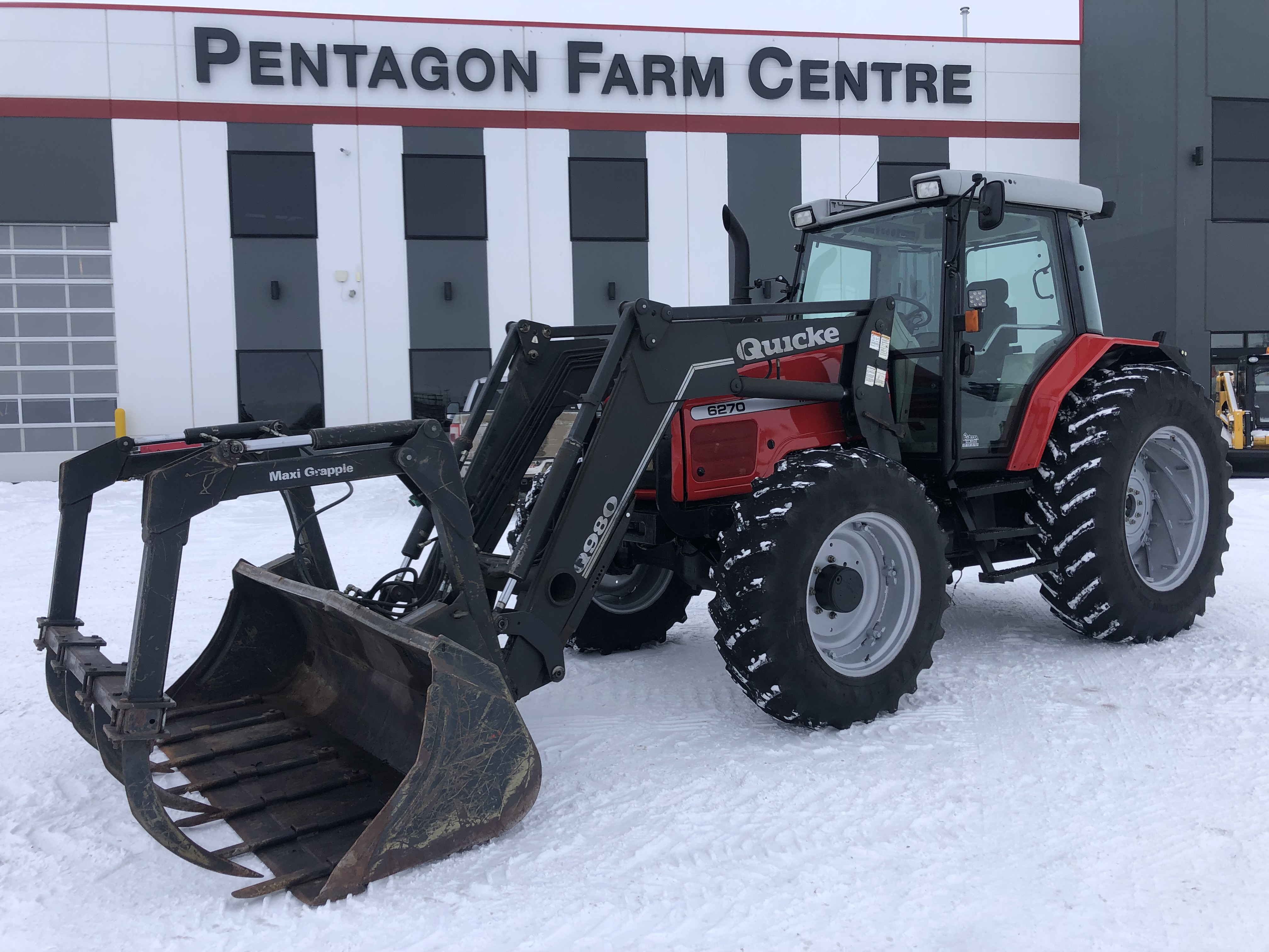 2002 Massey Ferguson 6270 Tractor