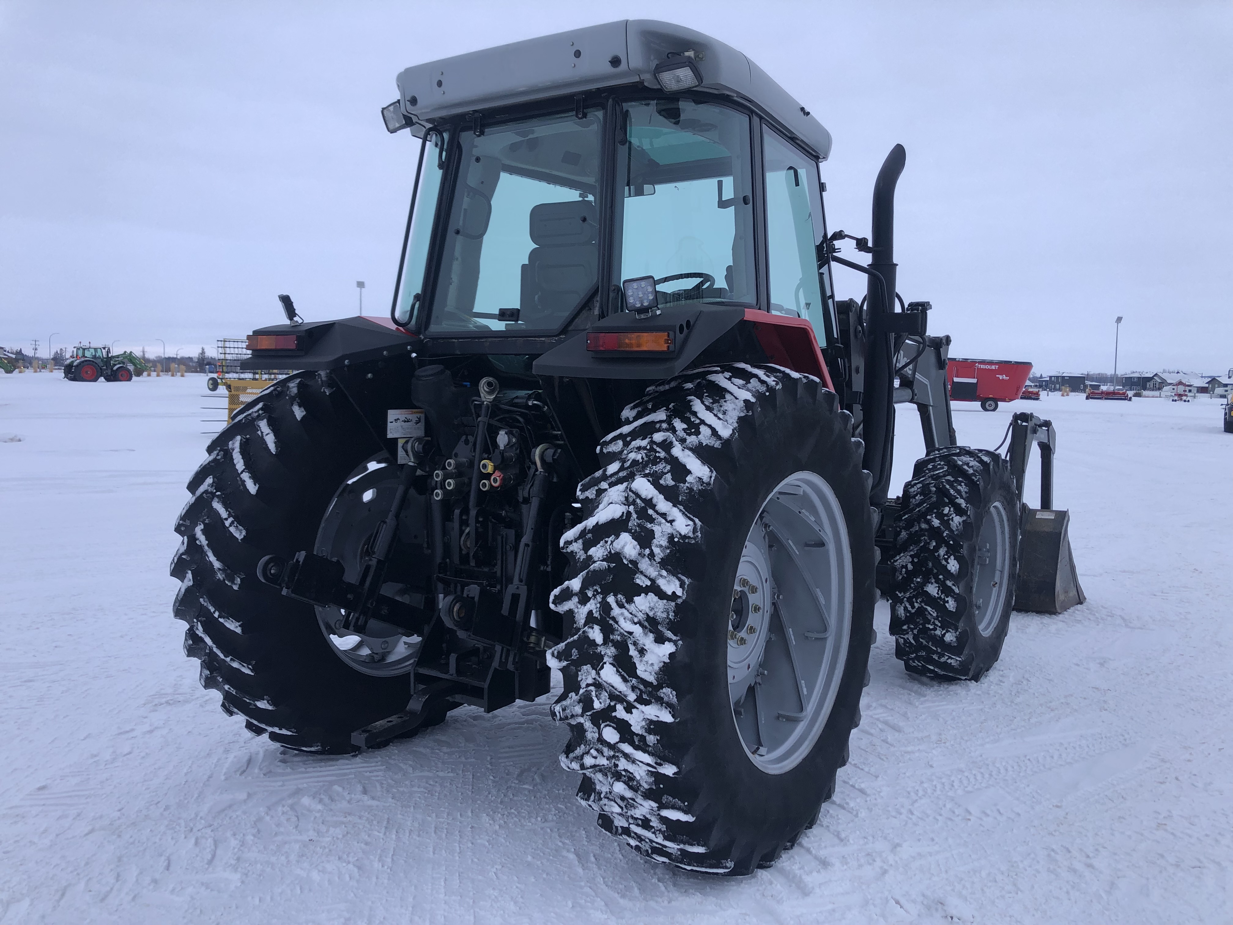 2002 Massey Ferguson 6270 Tractor