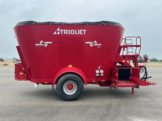 2022 Trioliet 2800 VLL-K Vertical Feed Mixer