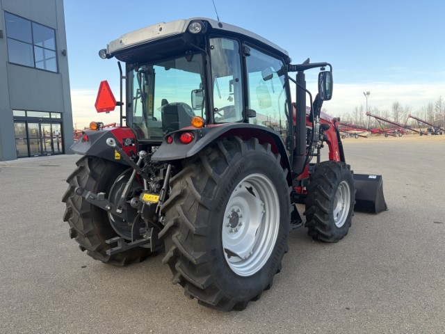 2022 Massey Ferguson 4707 Tractor