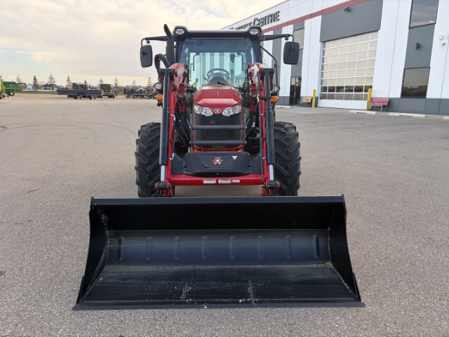 2022 Massey Ferguson 4707 Tractor
