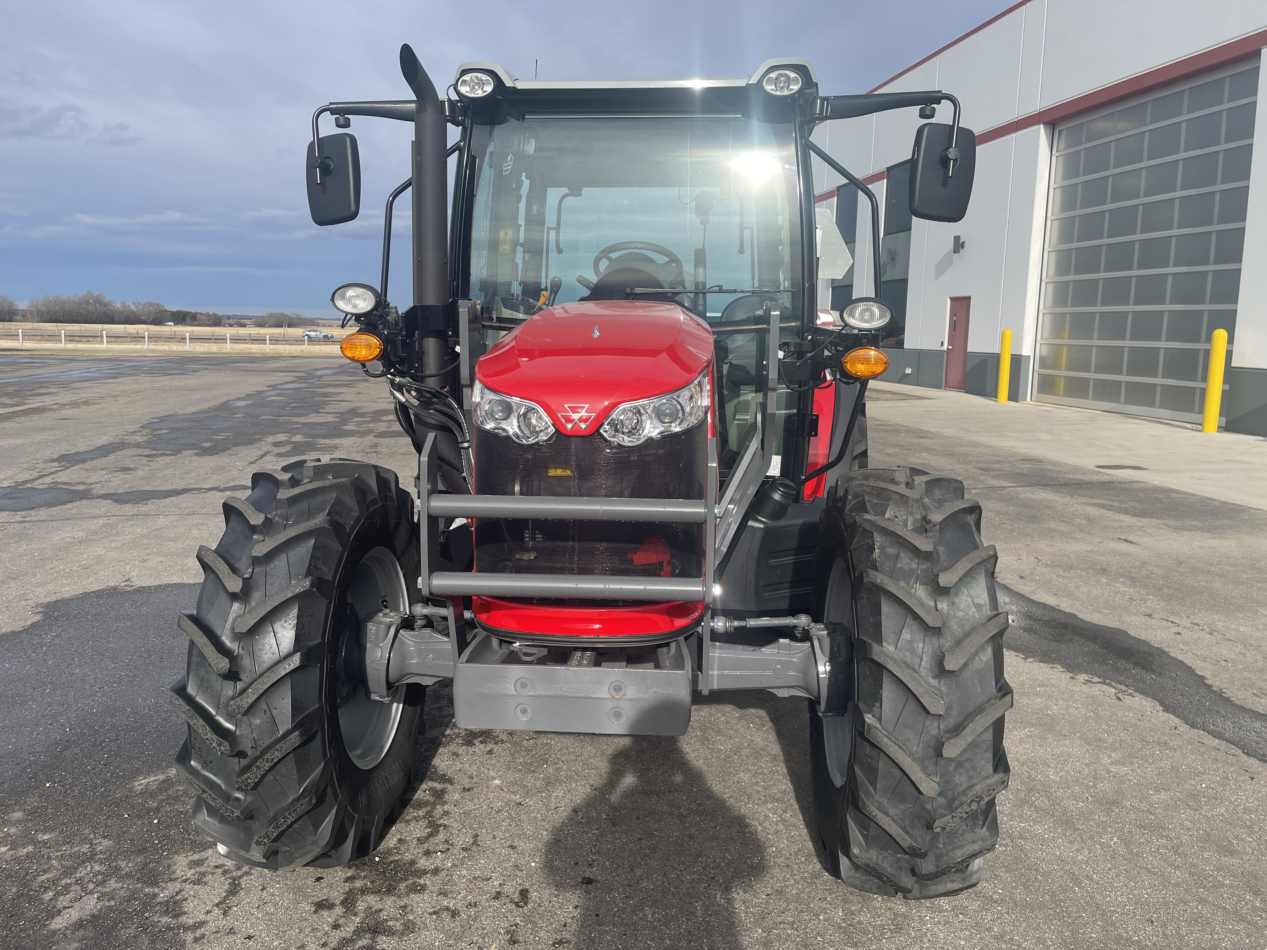 2022 Massey Ferguson 4707 Tractor