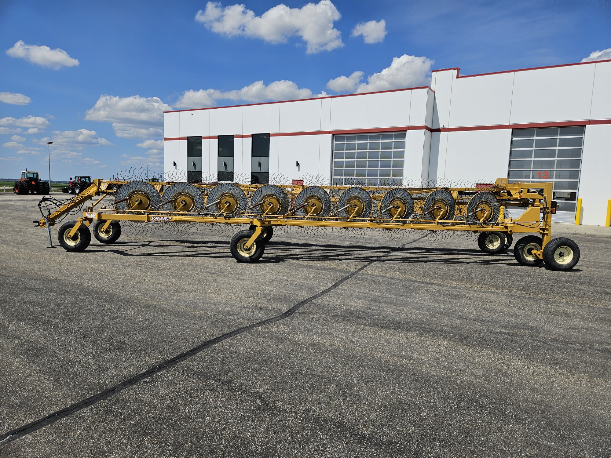 2015 Bridgeview VR482 Rake/Hay