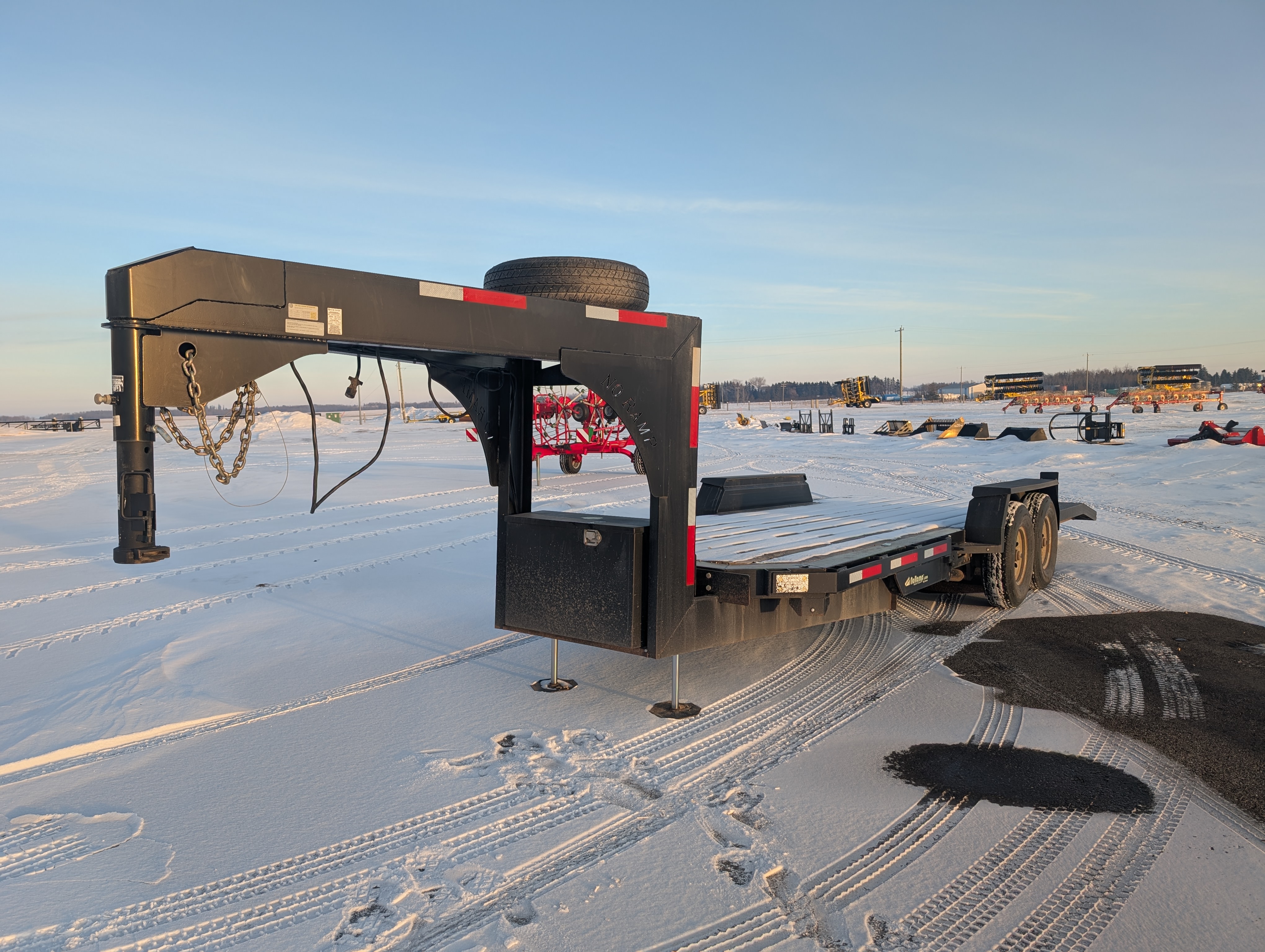 2022 Pentagon Farm Centre U23GN Trailer