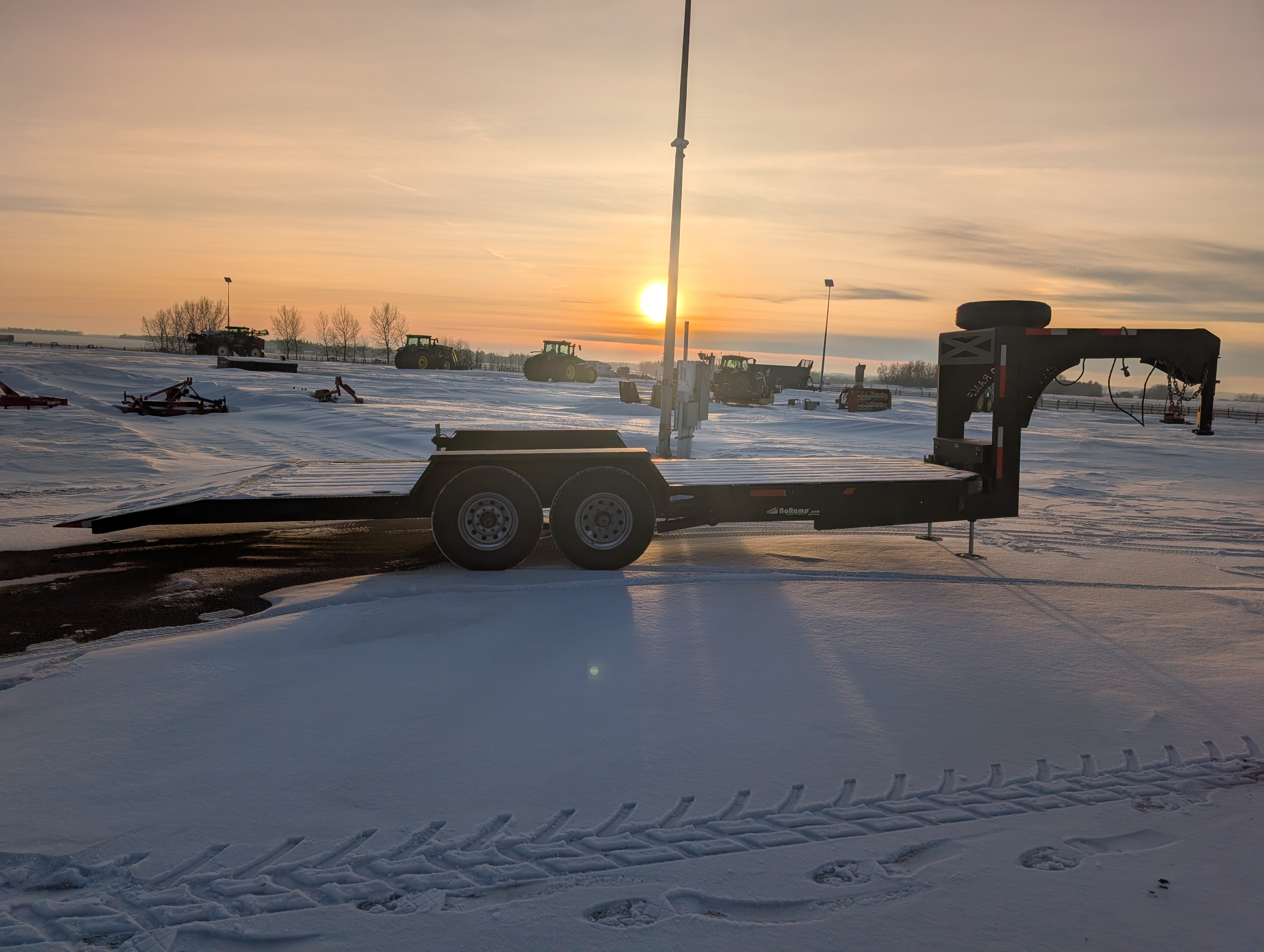 2022 Pentagon Farm Centre U23GN Trailer