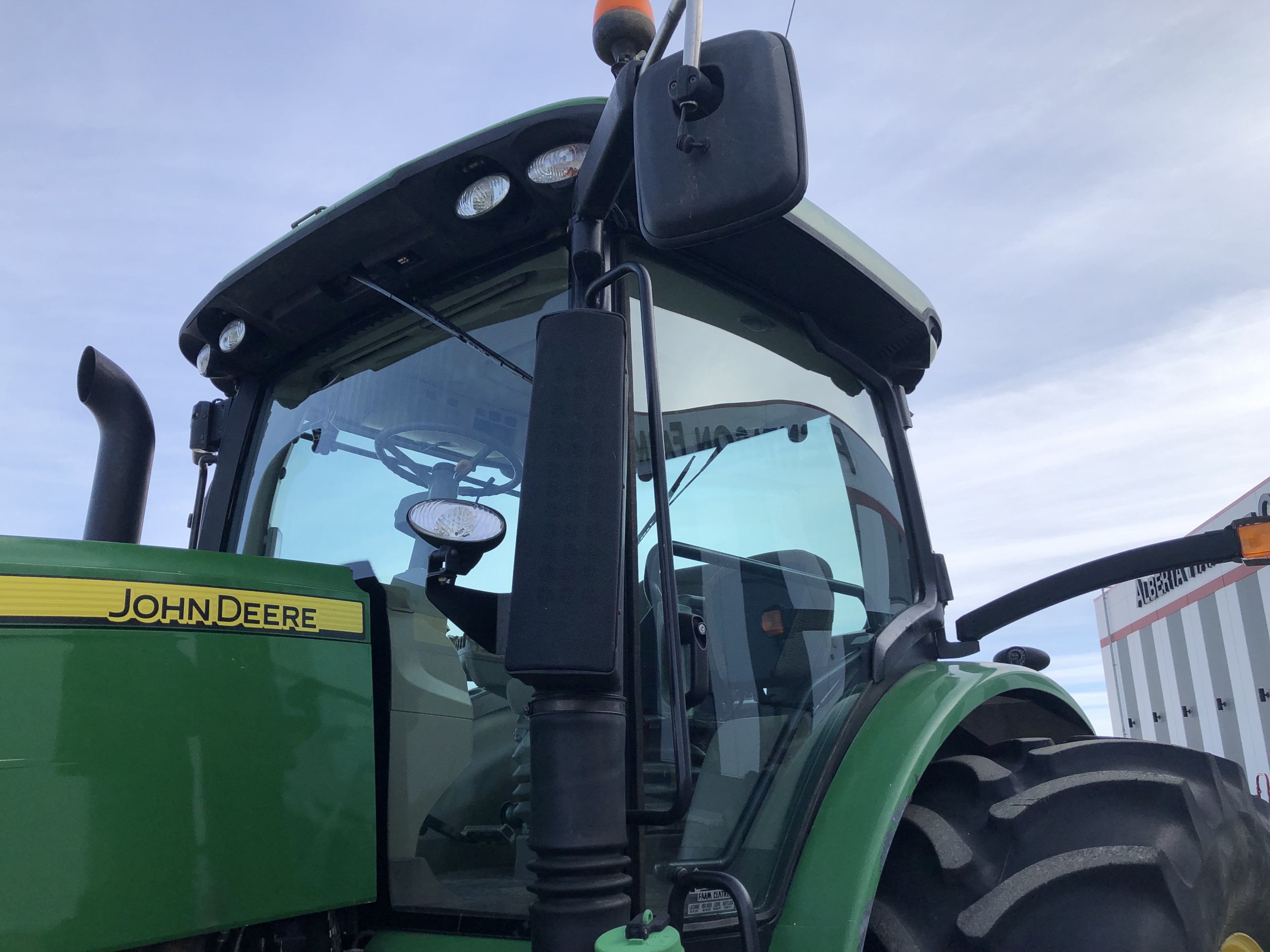 2011 John Deere 7230R Tractor