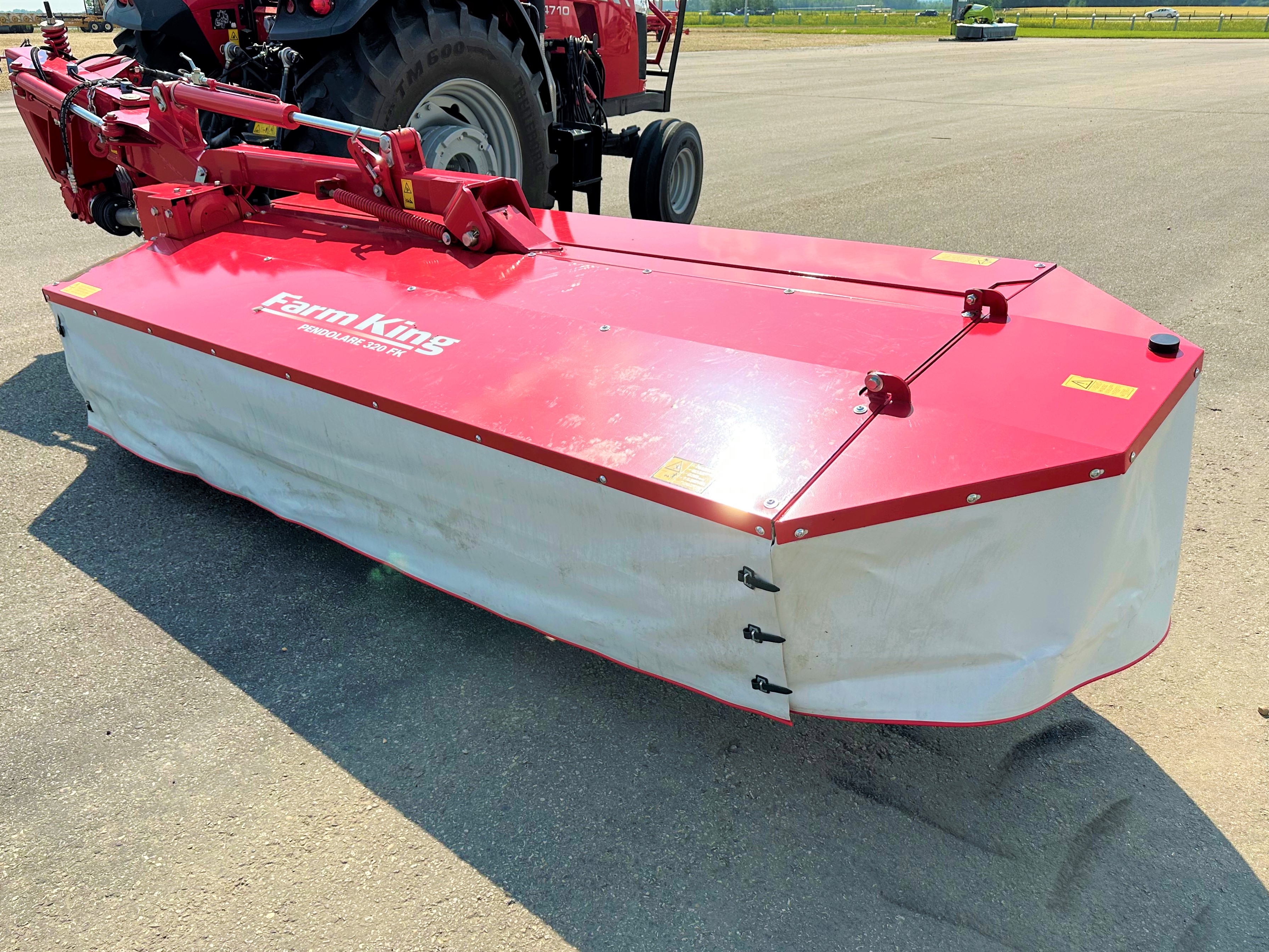 2016 Farm King PENDOLARE 320FK Mower/Disc