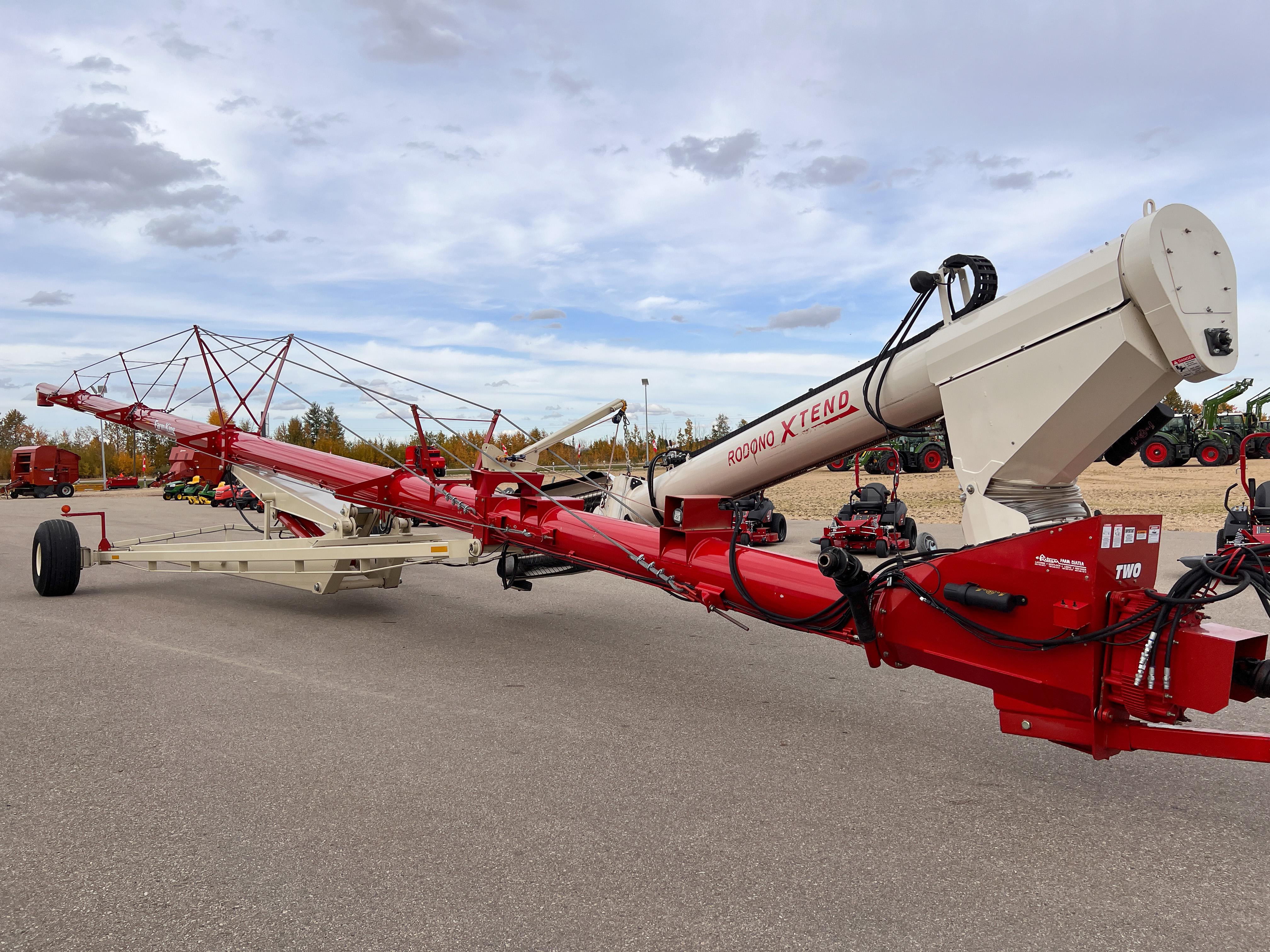 2015 Farm King 16X104 Grain Auger