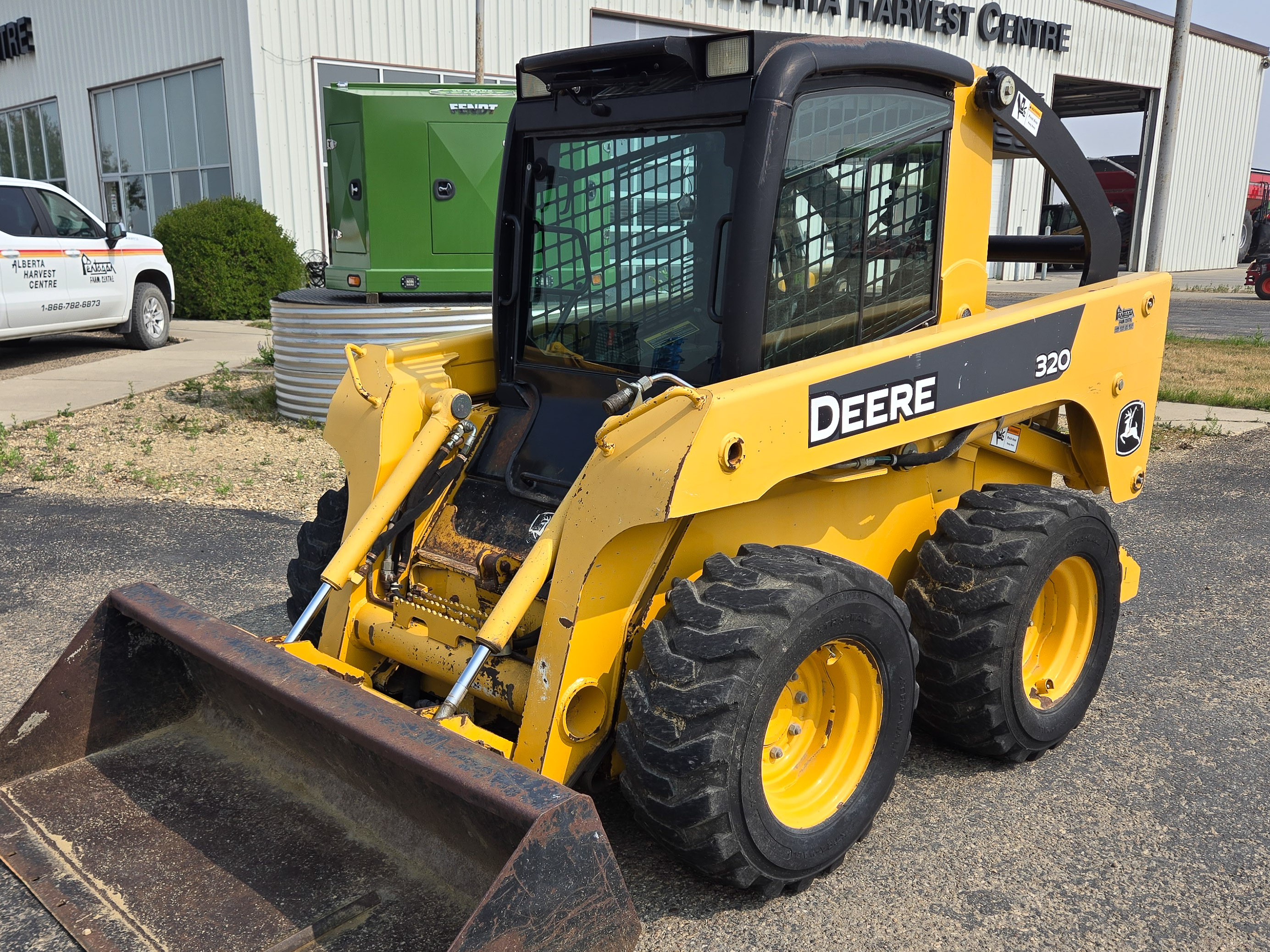 2008 John Deere 320 Skid Steer Loader