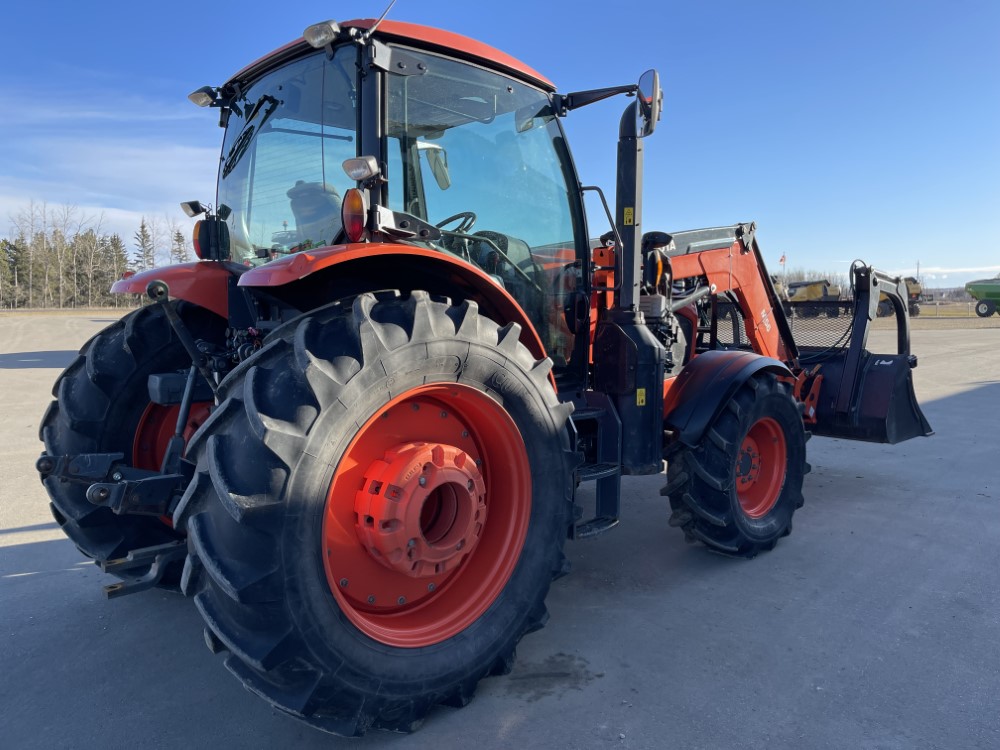 2015 Kubota M6-141 Tractor