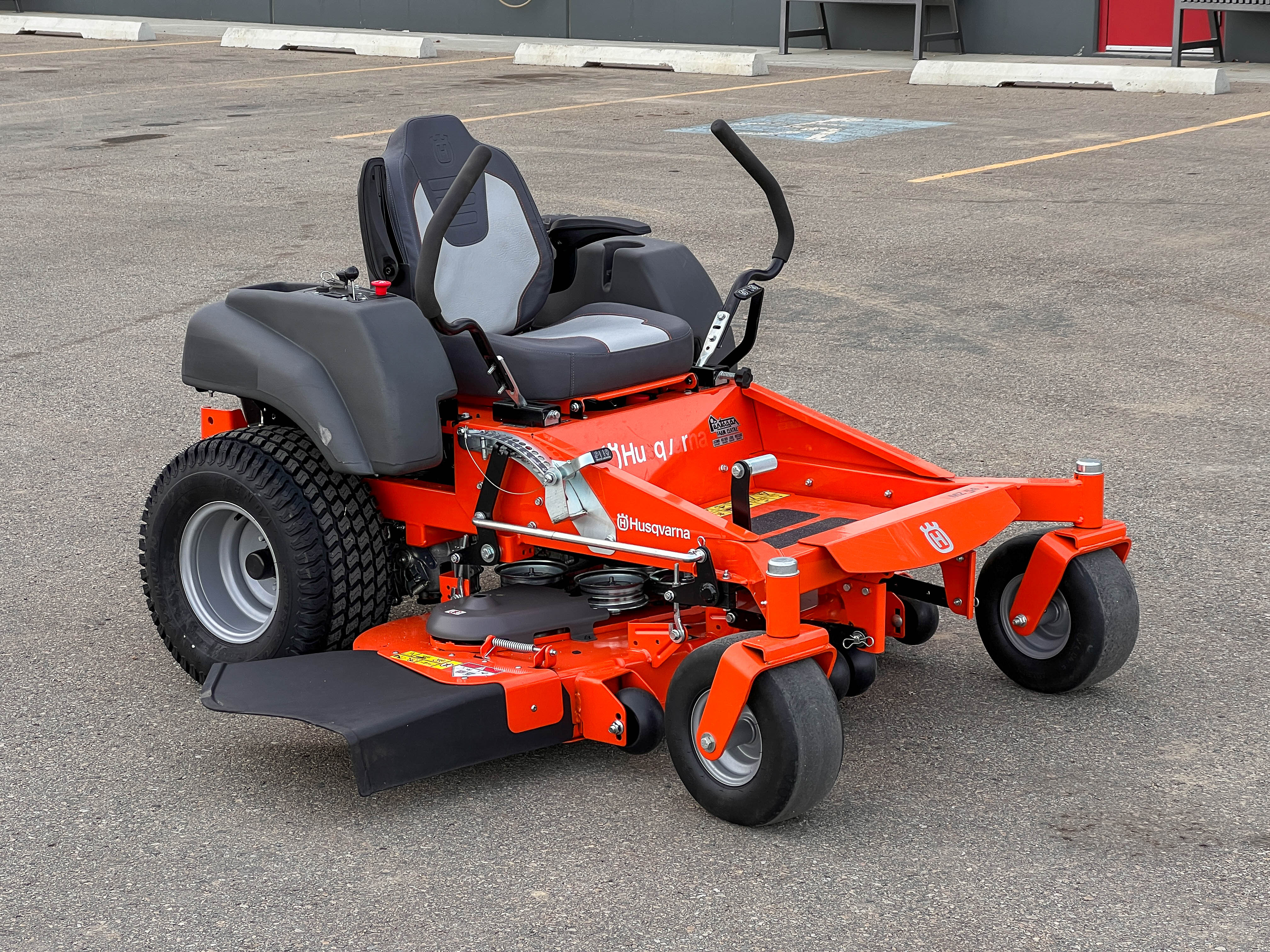 2023 Husqvarna MZ54 Mower/Zero Turn