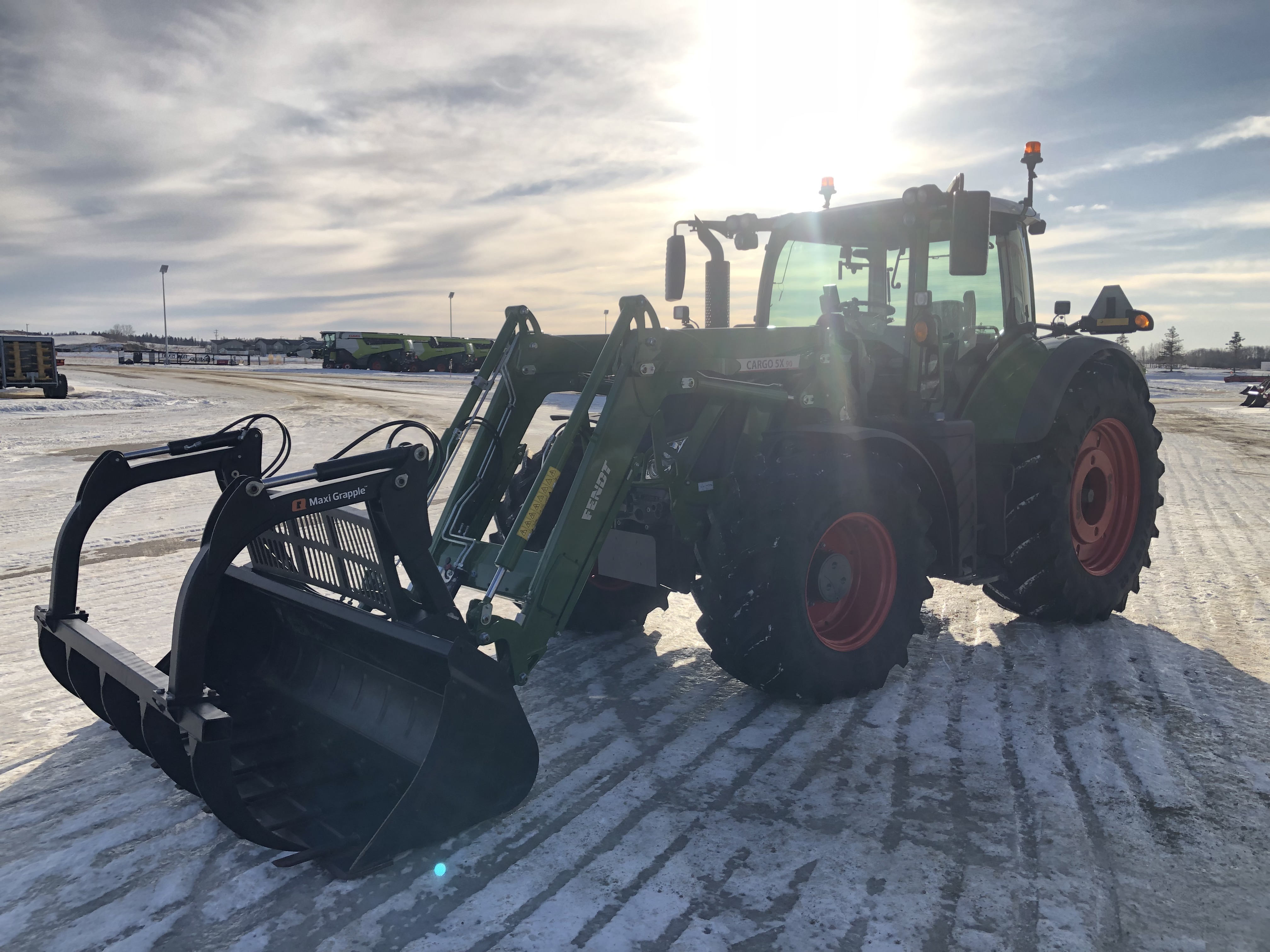 2021 Fendt 718 Gen6 Tractor