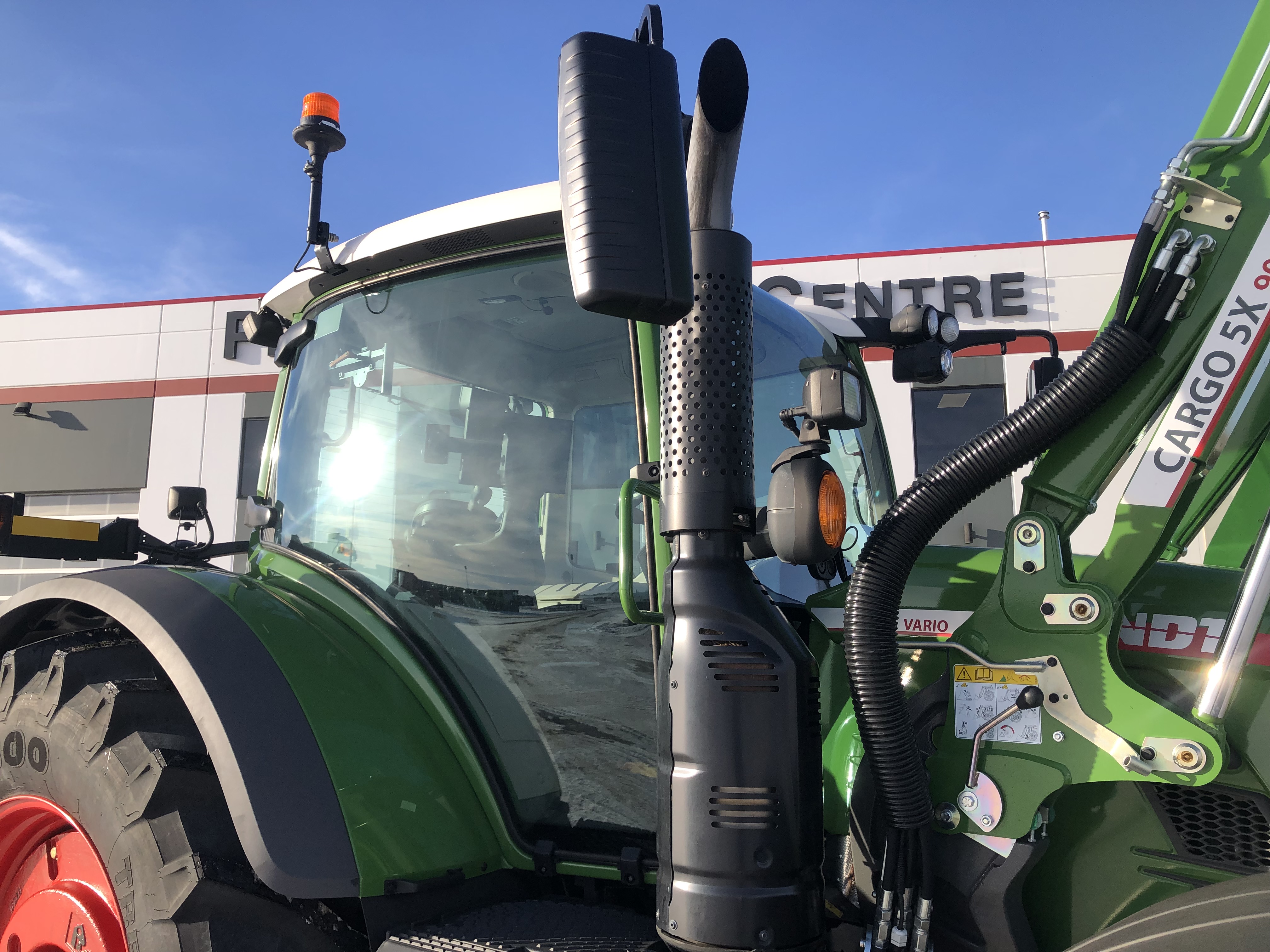 2021 Fendt 718 Gen6 Tractor