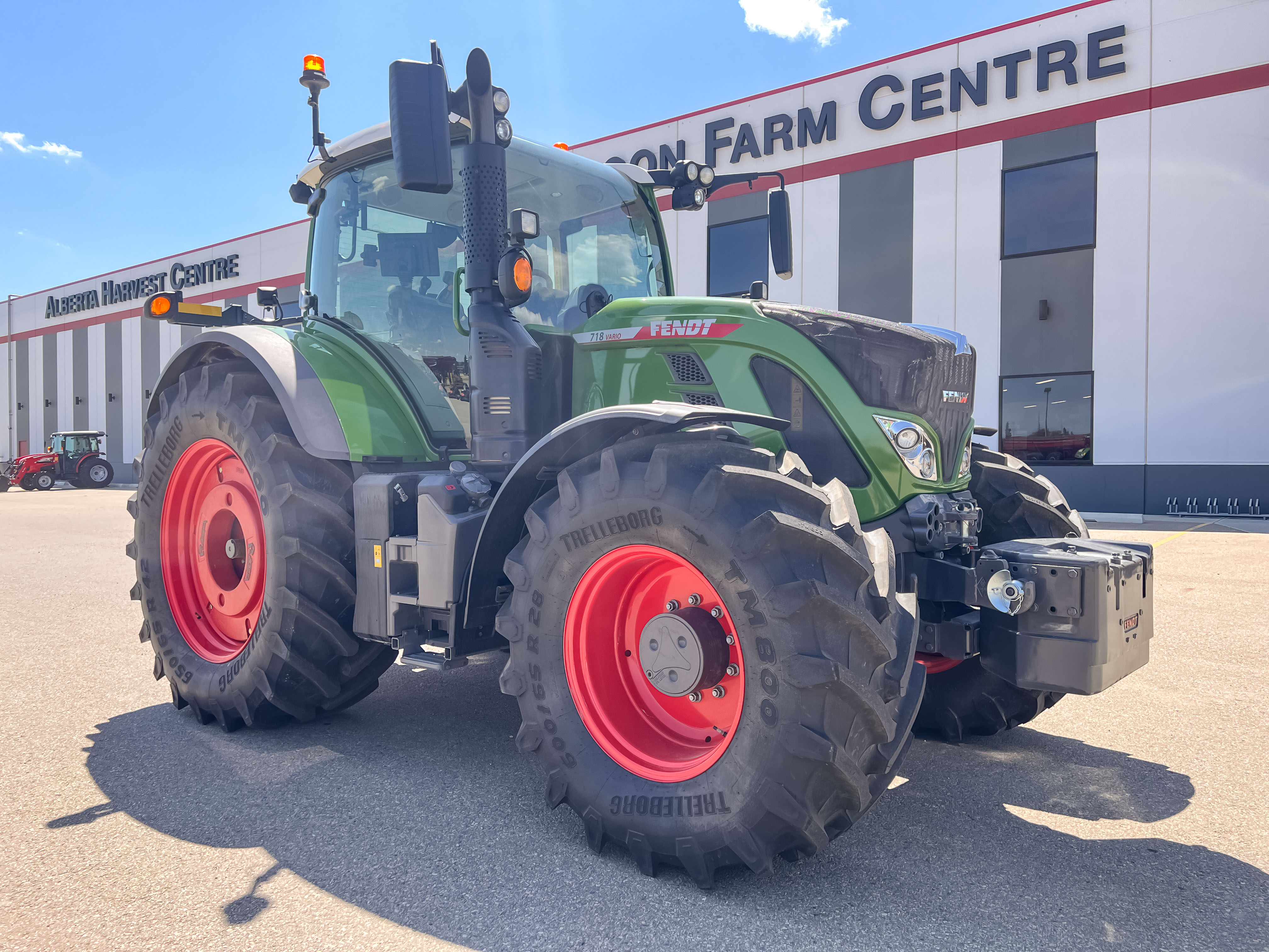 2021 Fendt 718 Gen6 Tractor