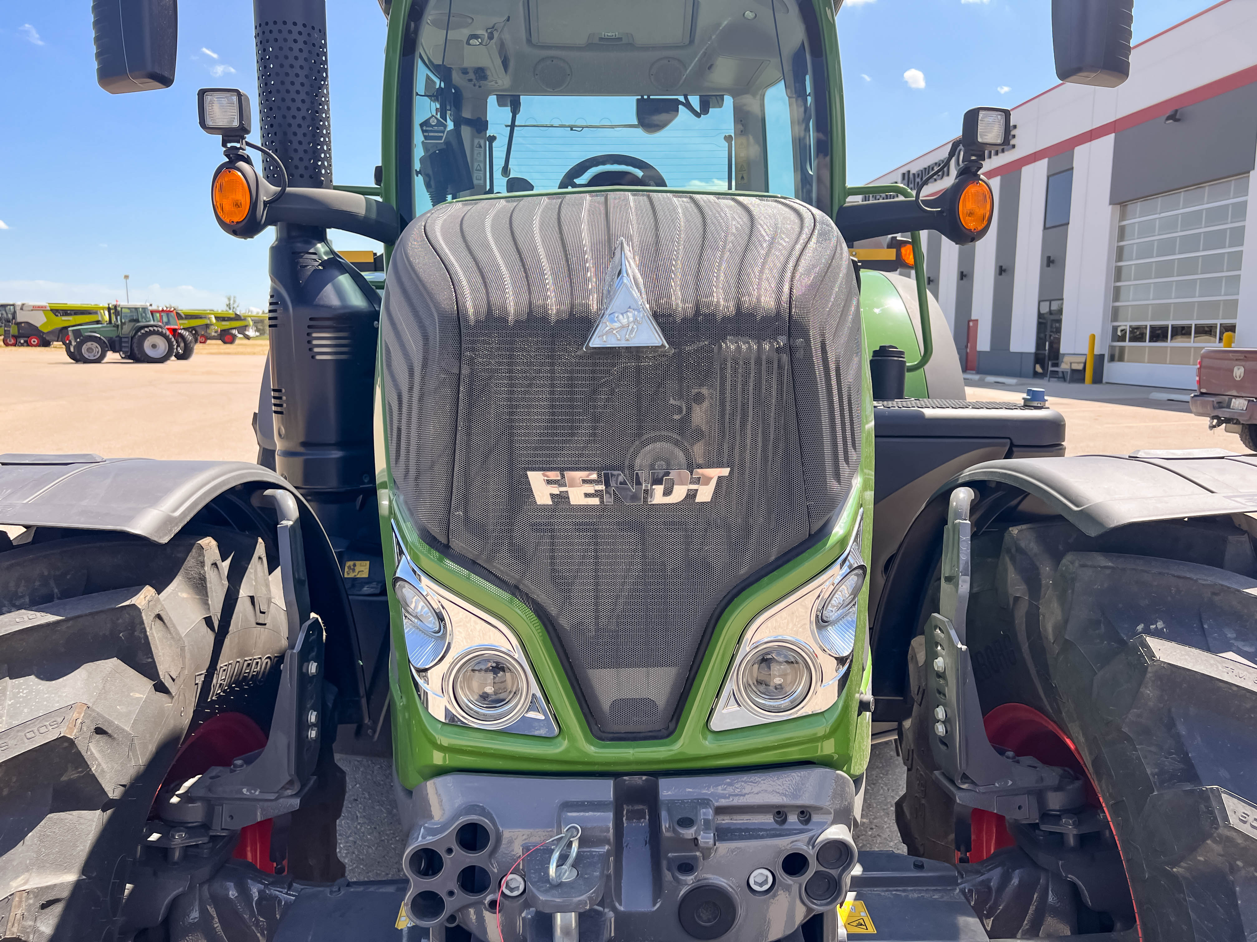 2021 Fendt 718 Gen6 Tractor