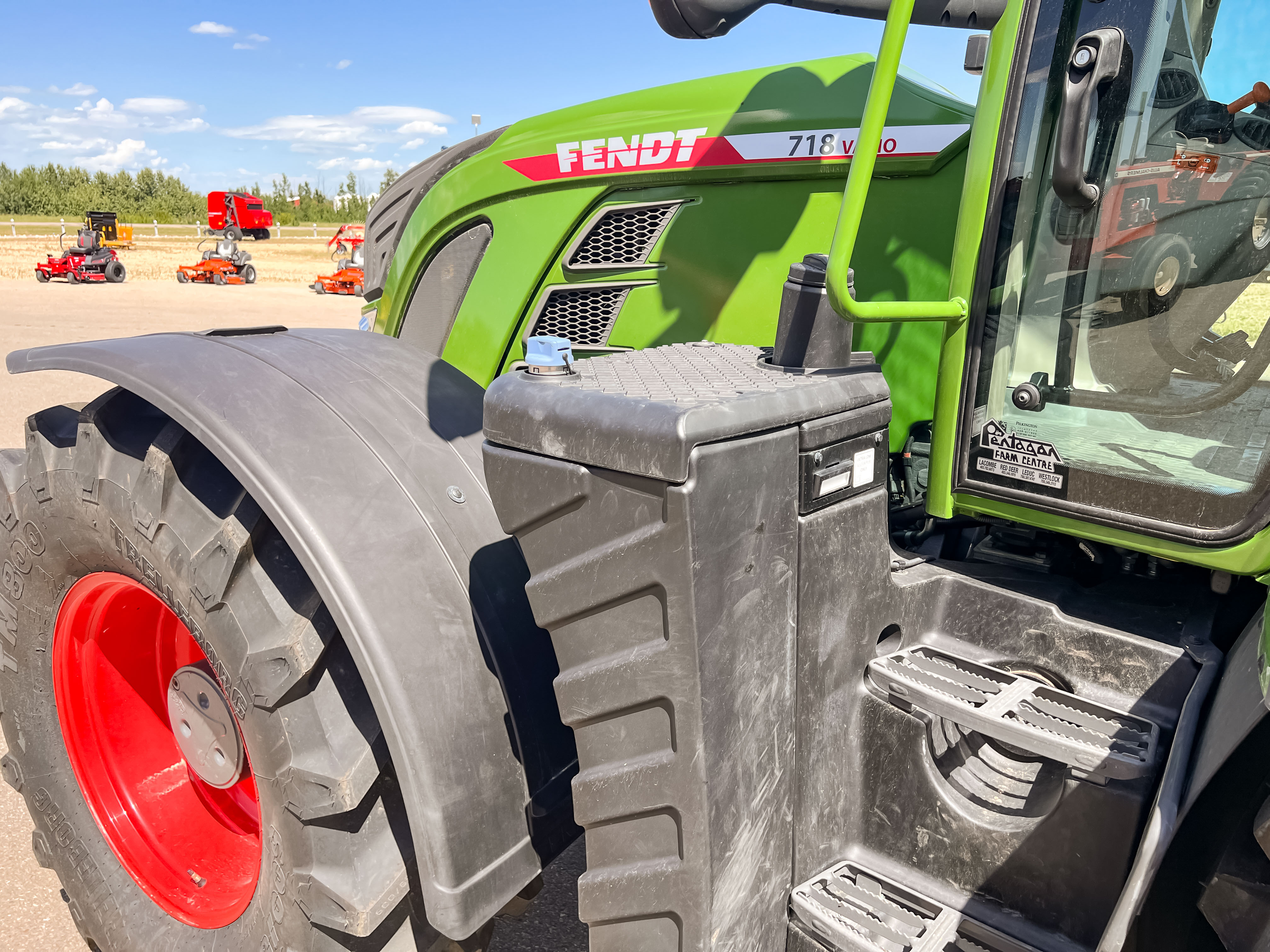 2021 Fendt 718 Gen6 Tractor