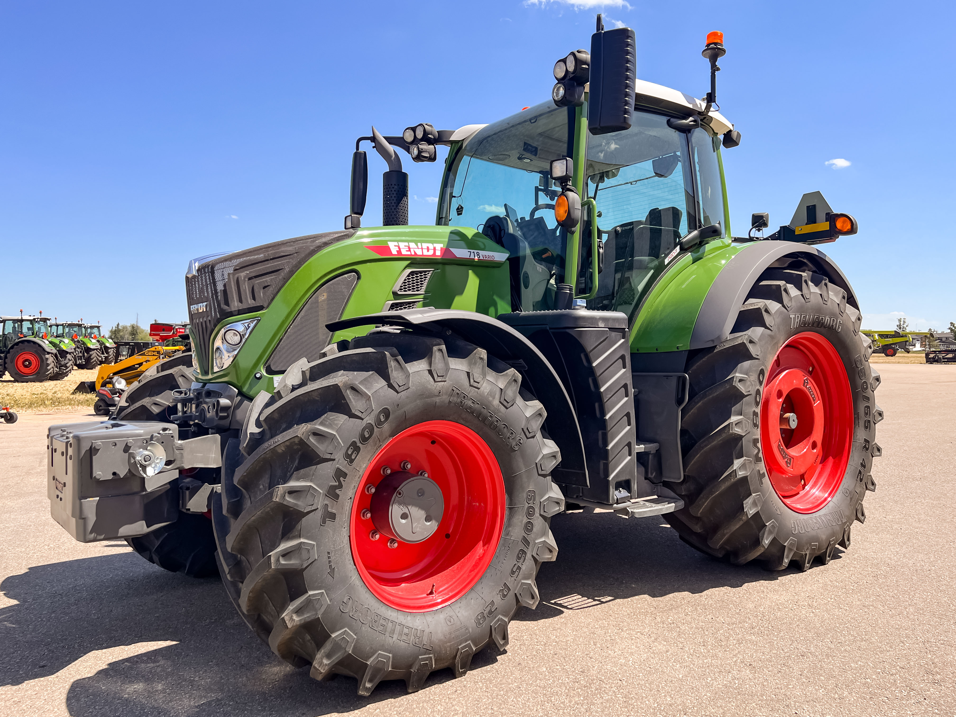 2021 Fendt 718 Gen6 Tractor