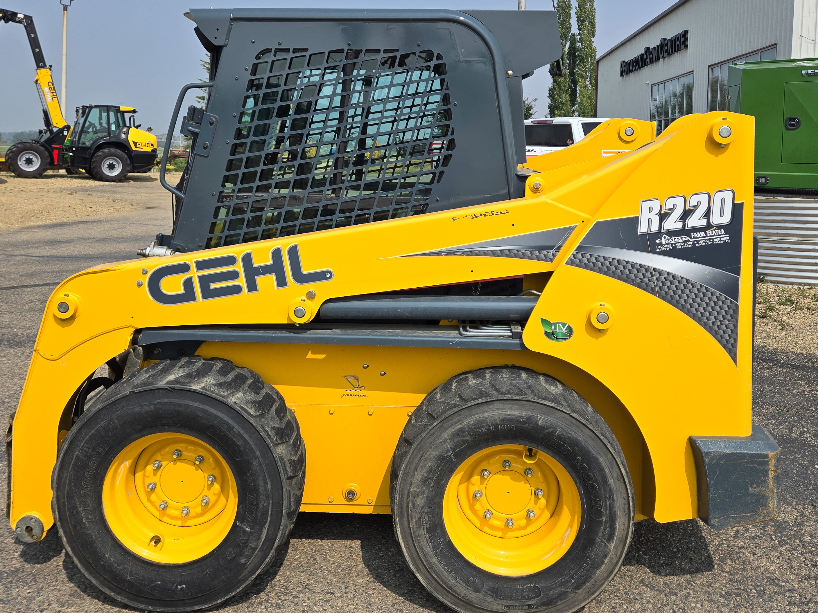 2016 Gehl R220 Skid Steer Loader