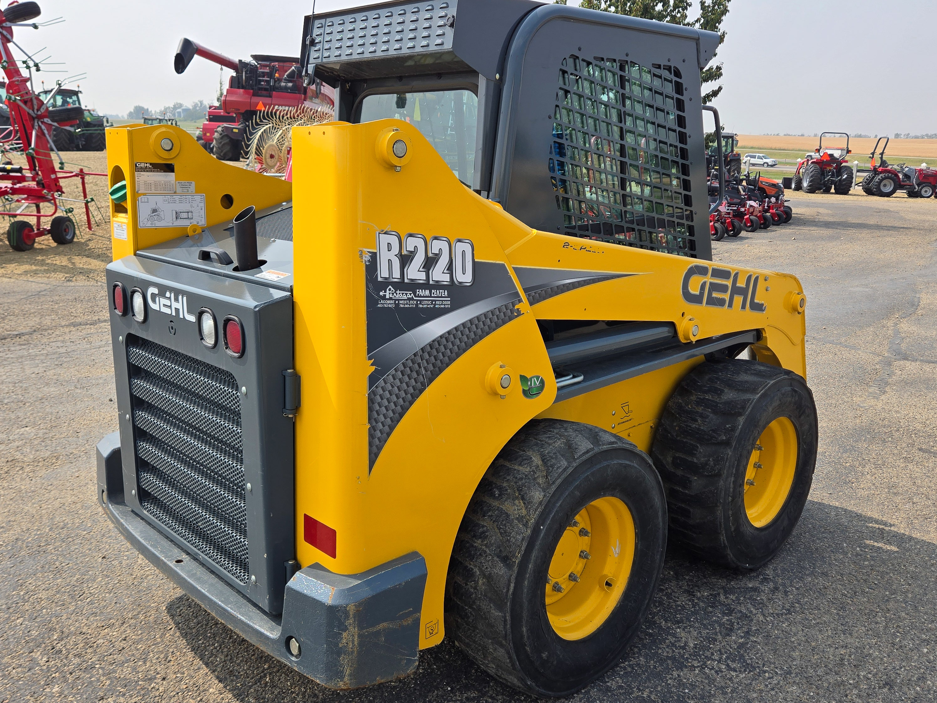 2016 Gehl R220 Skid Steer Loader