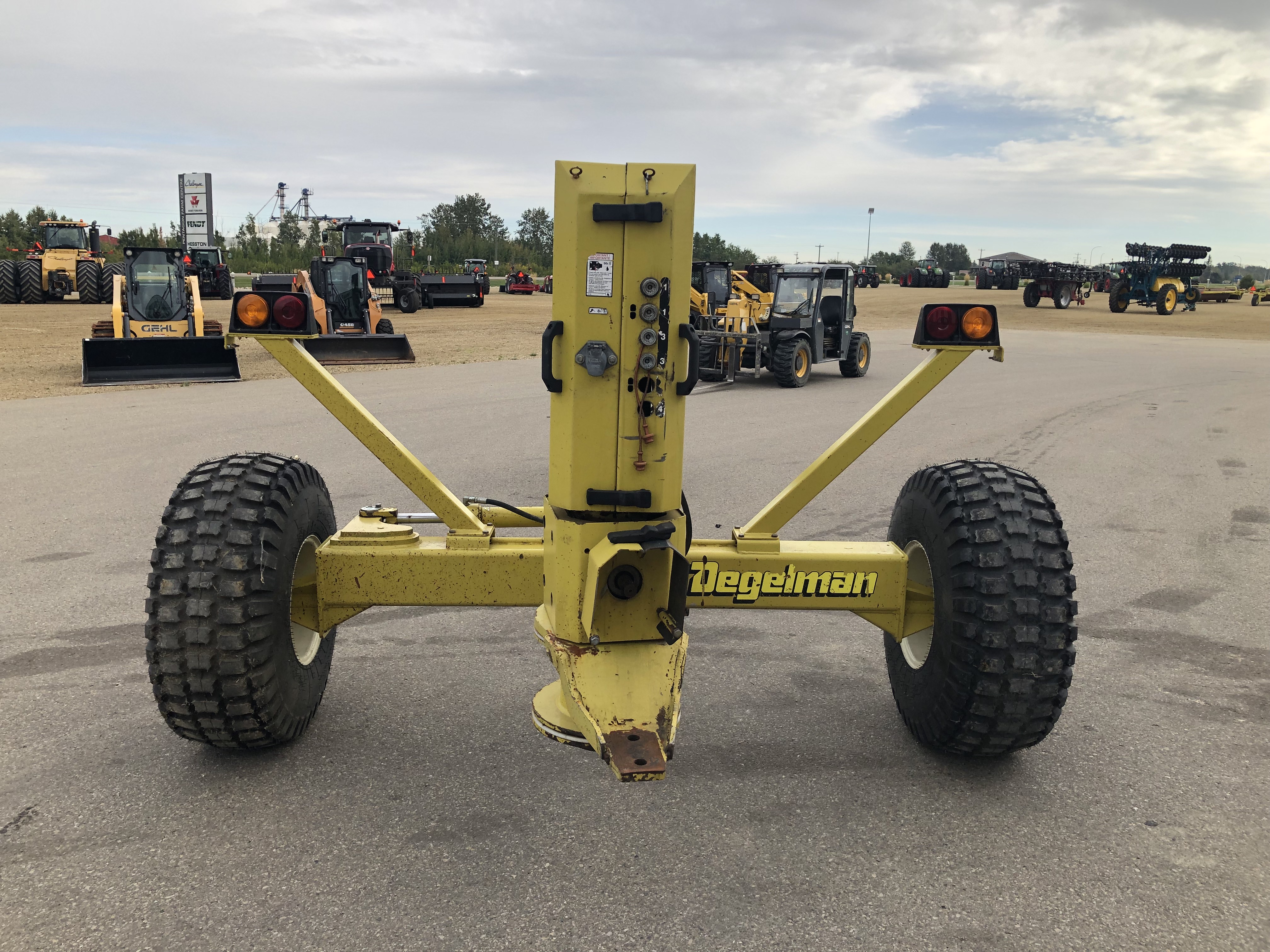 2014 Degelman Sidearm 1820 Mower/Boom