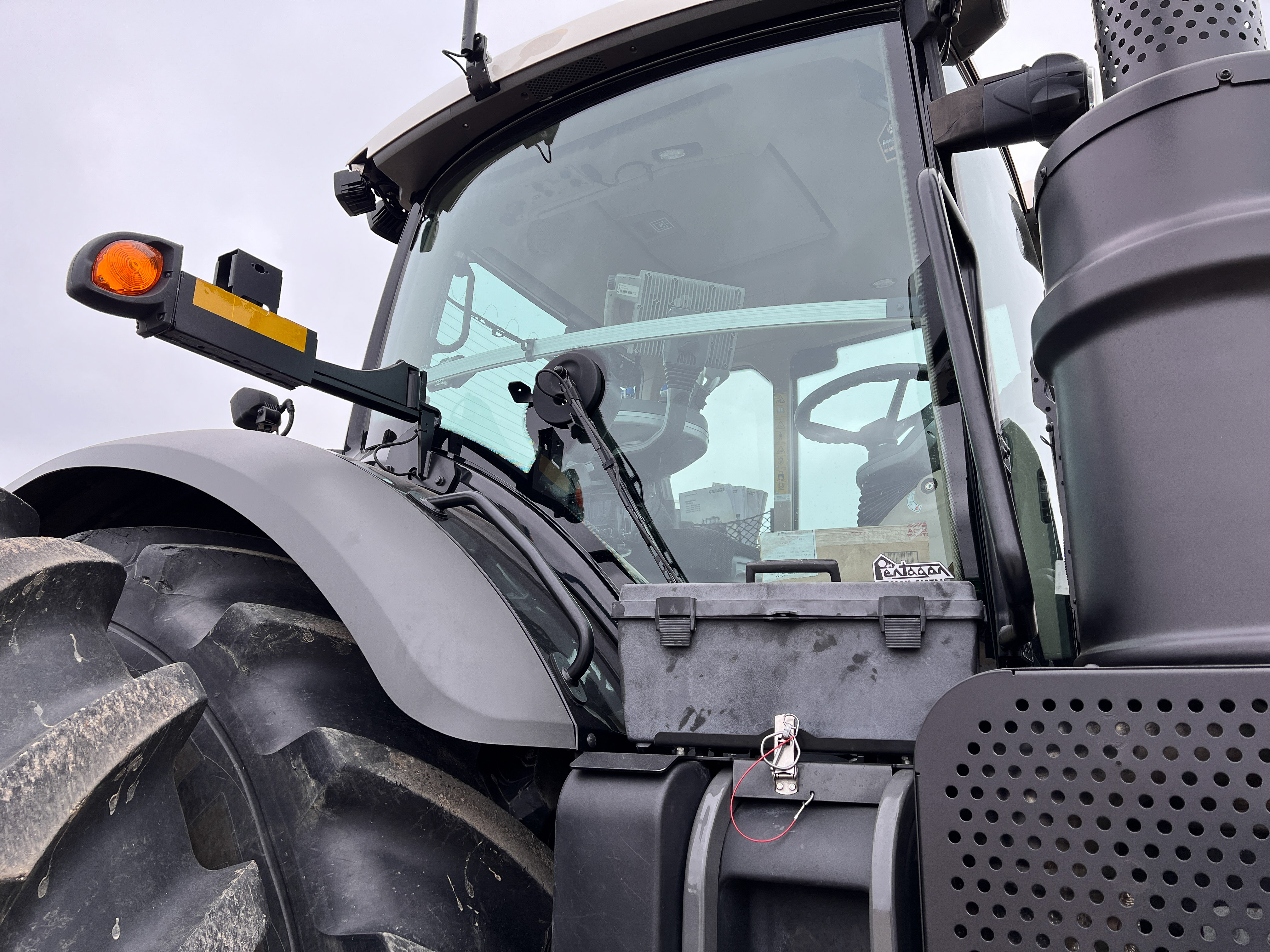 2019 Fendt 1046 Tractor